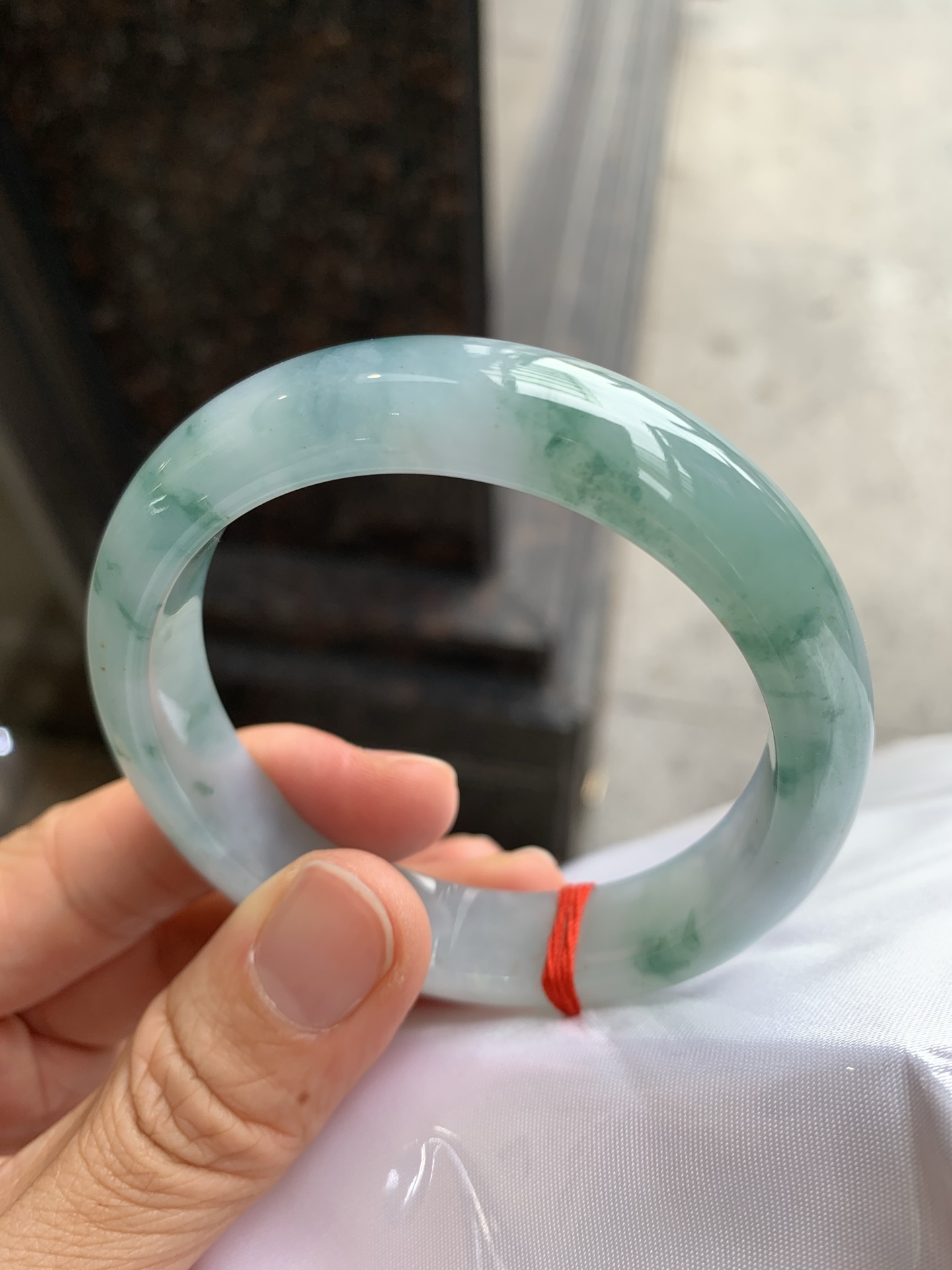 正圈飘花,无裂,细腻