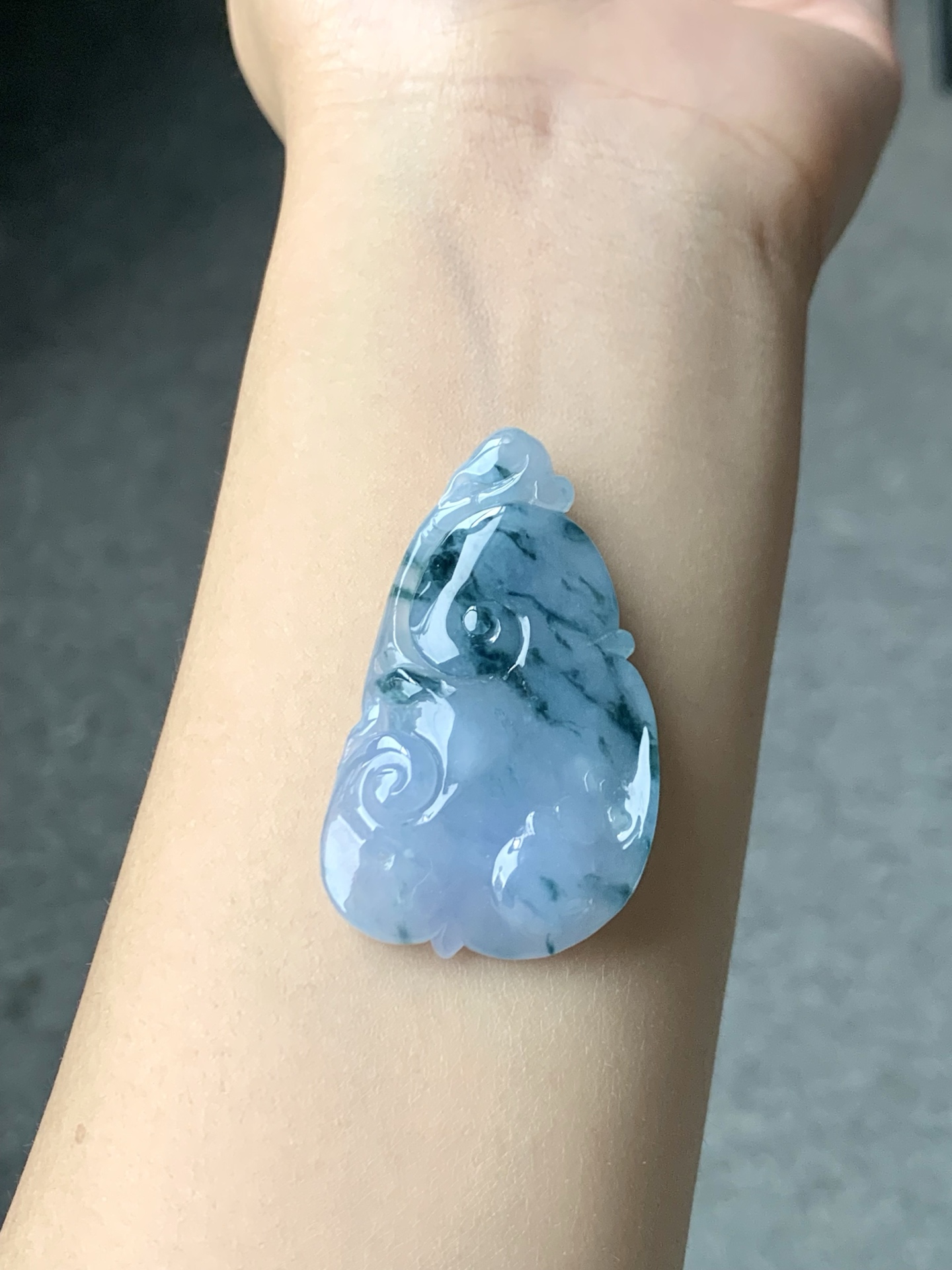 冰紫飘花如意,飘花飘逸,色泽浓郁,尺寸45.8-27-7.4【B10927BEH】