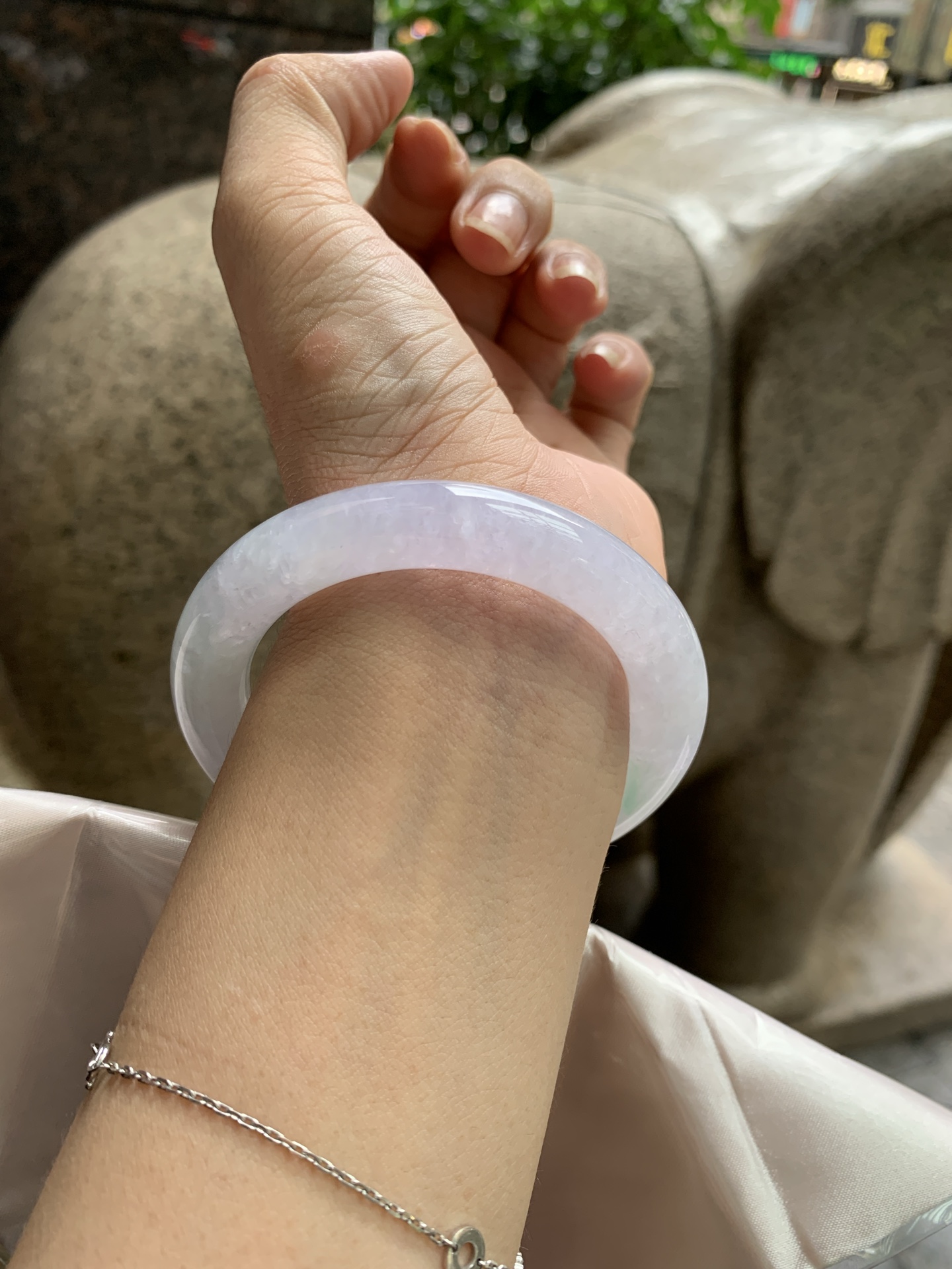 淡春彩圆条,0822-N1377,打灯多处细纹