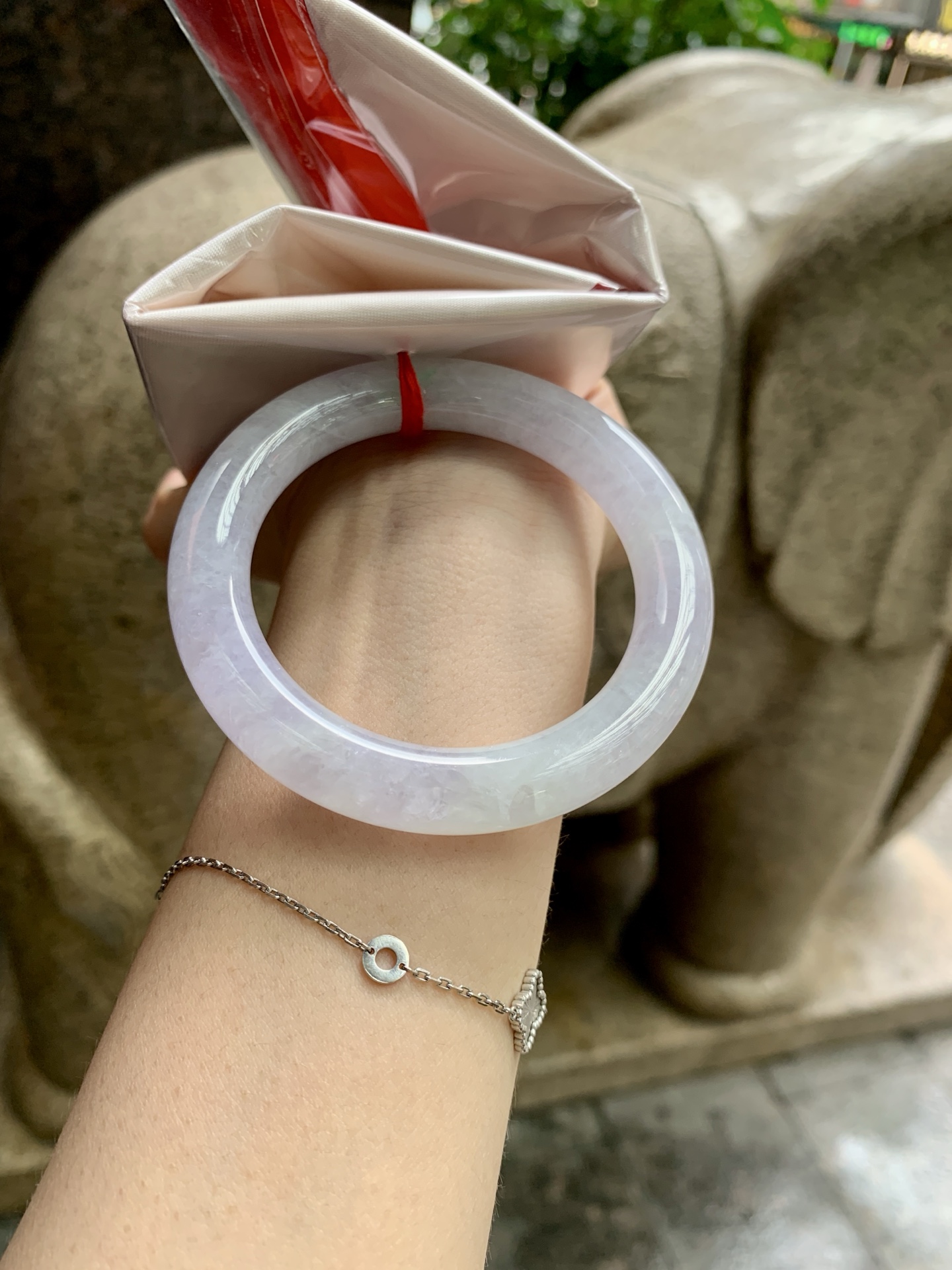 淡春彩圆条,0822-N1377,打灯多处细纹