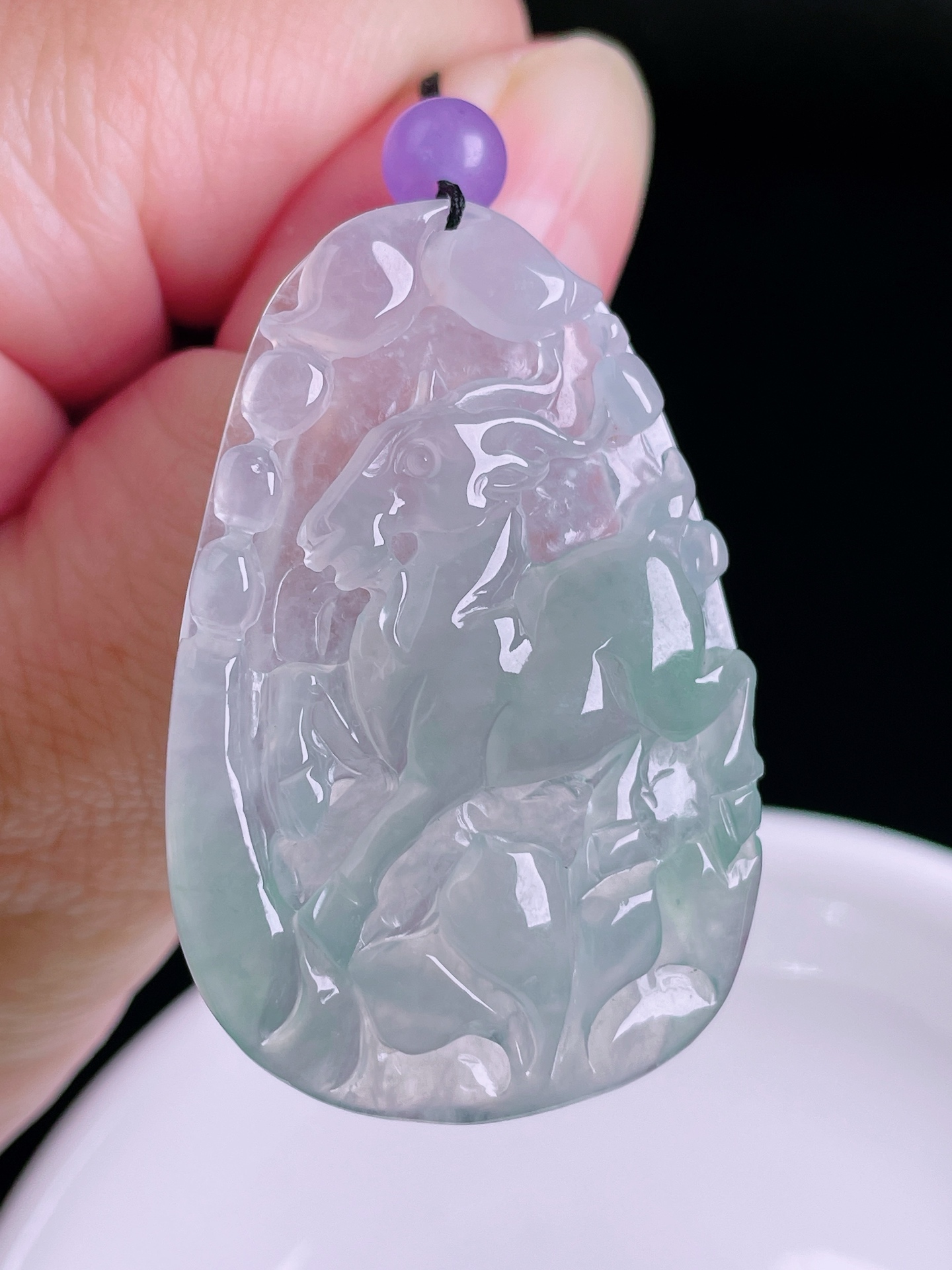 高冰生肖羊，老种起光，细底通透，尺寸：43.3/28.5/5.8mm0822