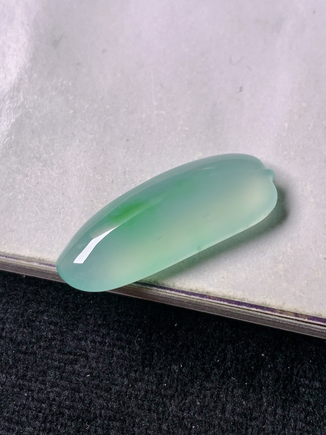 飘绿福瓜，色泽浓艳 0822尺寸31.1*12*5.8