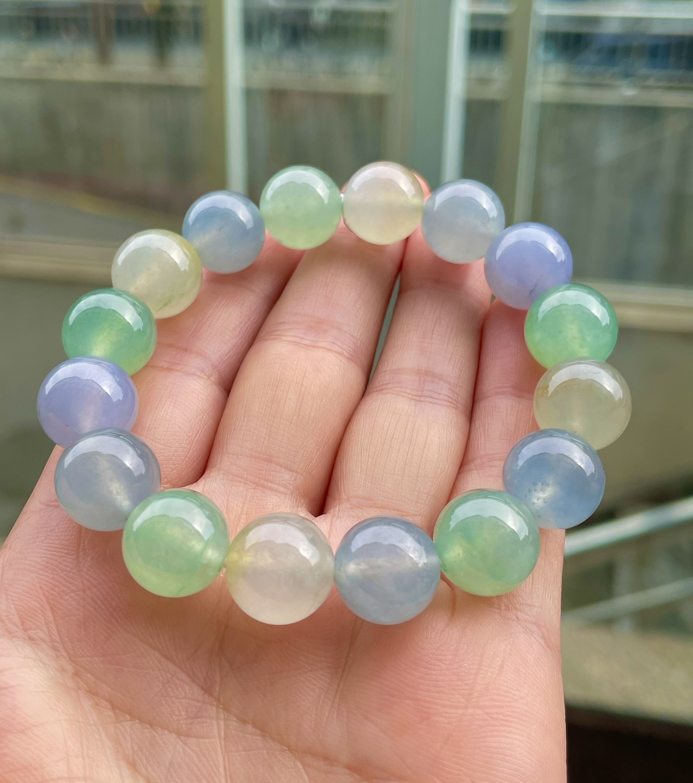 【冰种多宝手串】晶莹多彩的糖果串，多宝手串，颜色丰富，更重要的是种水都很好，性价比很不错，直径12.5