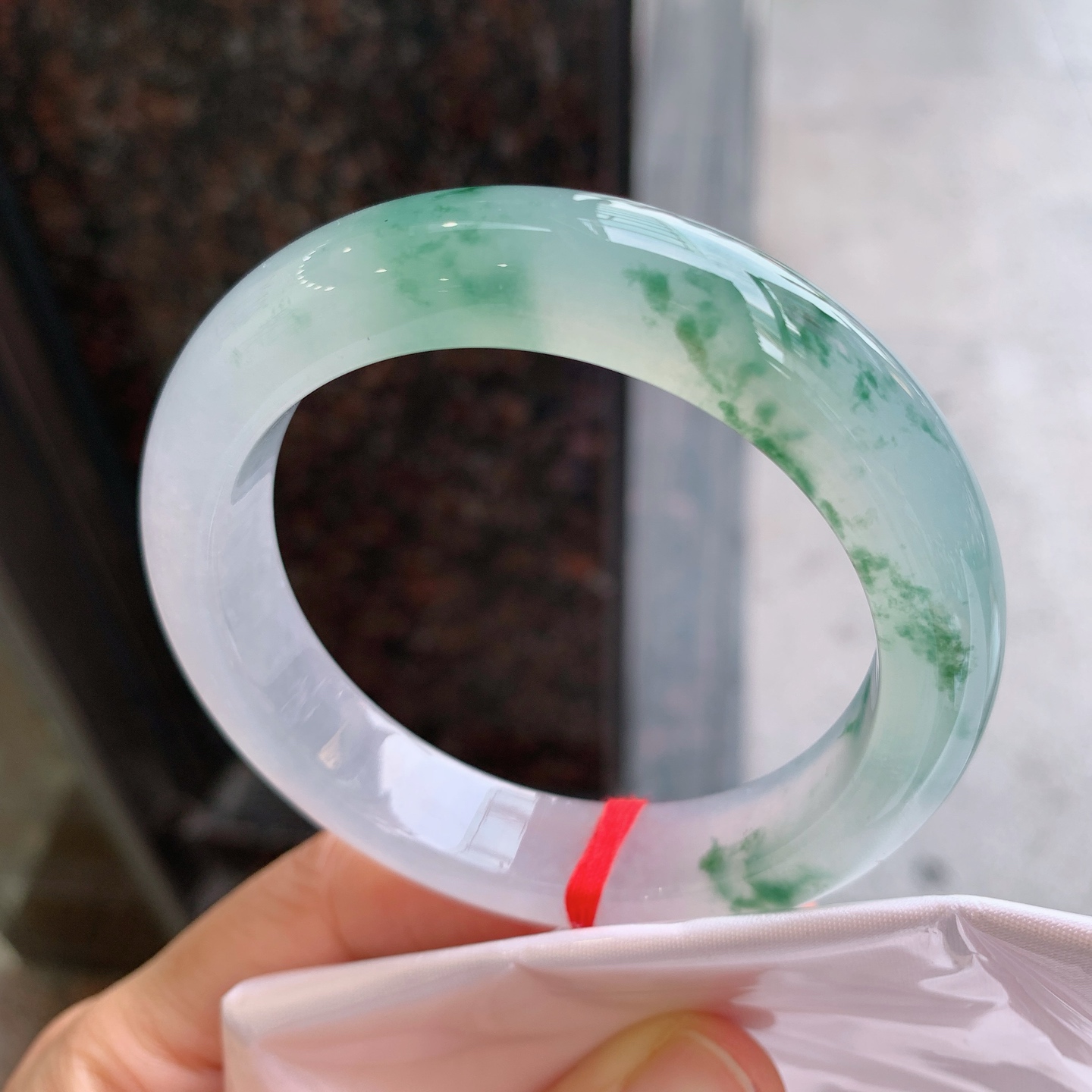 正圈冰飘花，无裂，花色漂亮