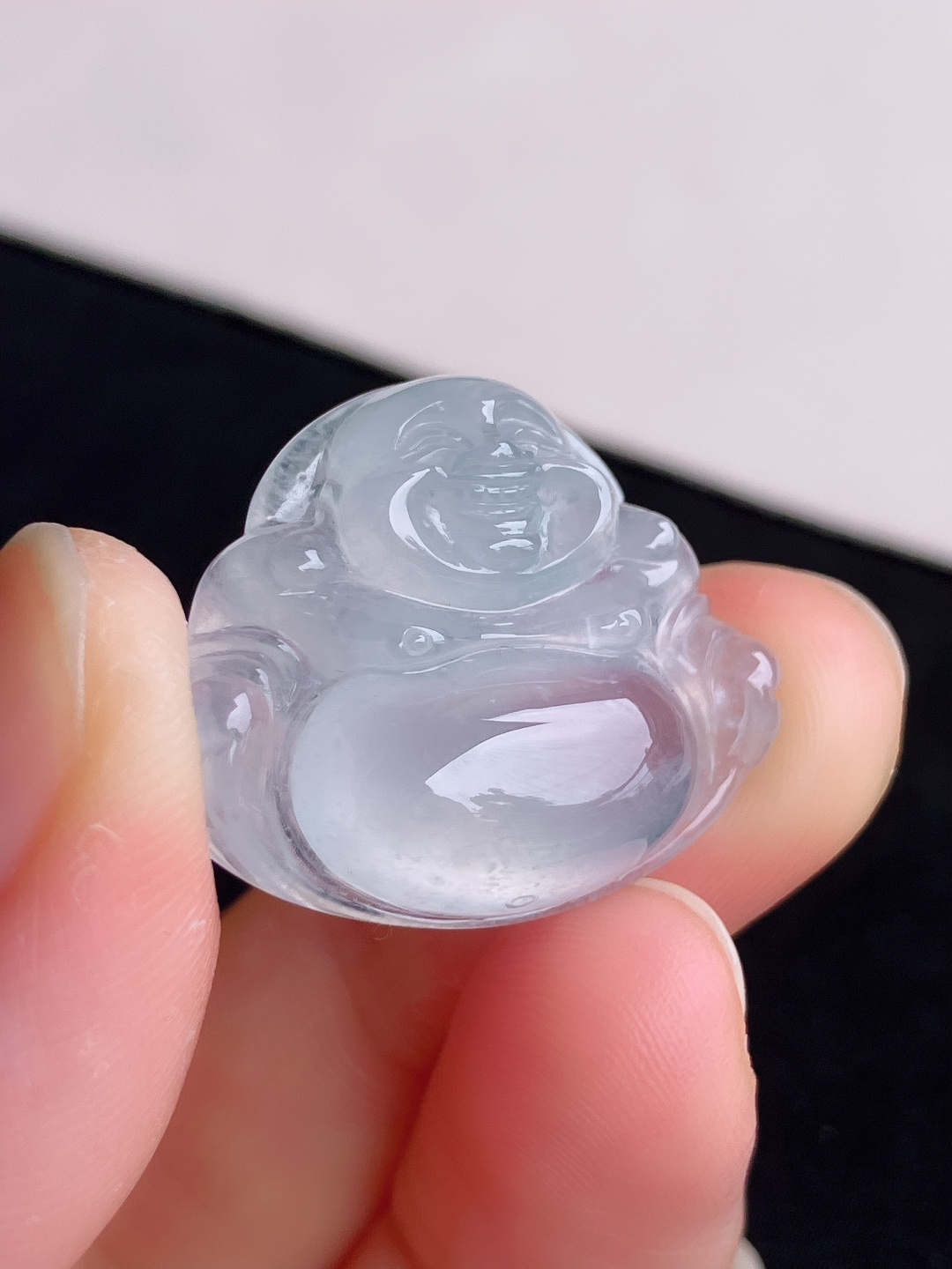 白冰弥勒佛，晶莹剔透，荧光闪闪，尺寸26.6/22/7.8/自然光实拍