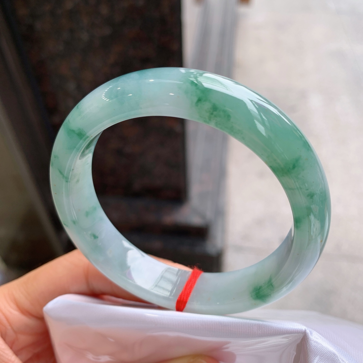正圈飘花,无裂,细腻
