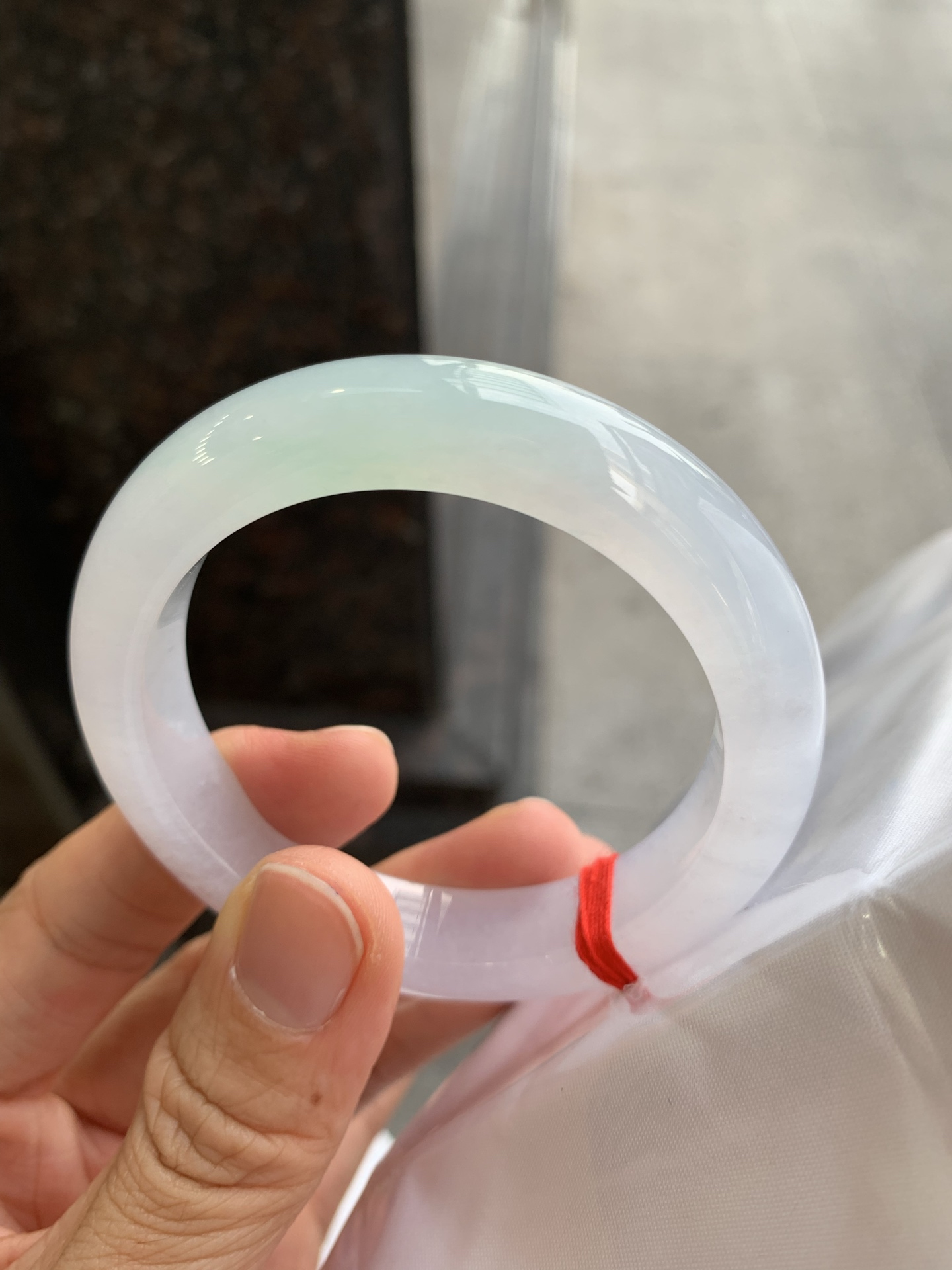 正圈冰飘绿 无裂 尺寸：52.6/12/9 清爽
