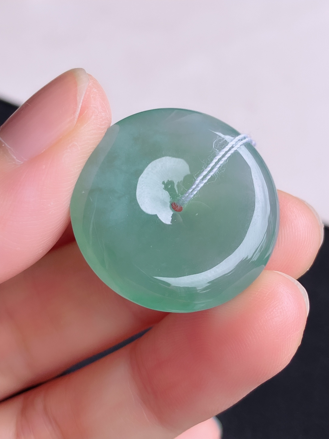 底色平安扣，晶莹剔透，尺寸26.6/5.8/自然光实拍