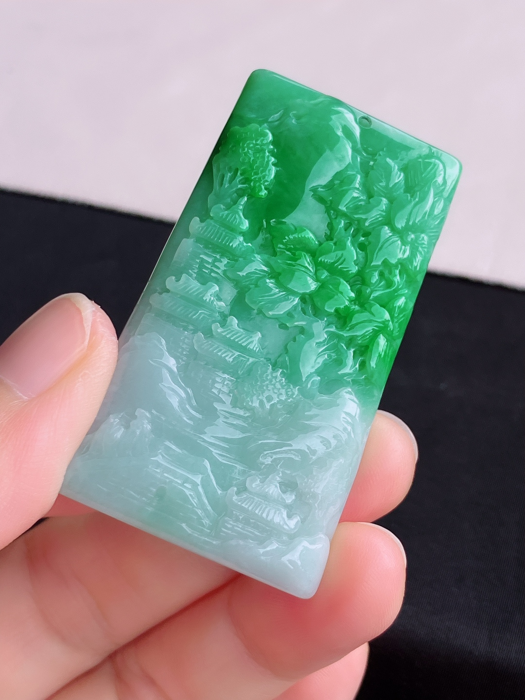 翠绿山水牌，意境美，尺寸55.6/32/7.6/自然光实拍