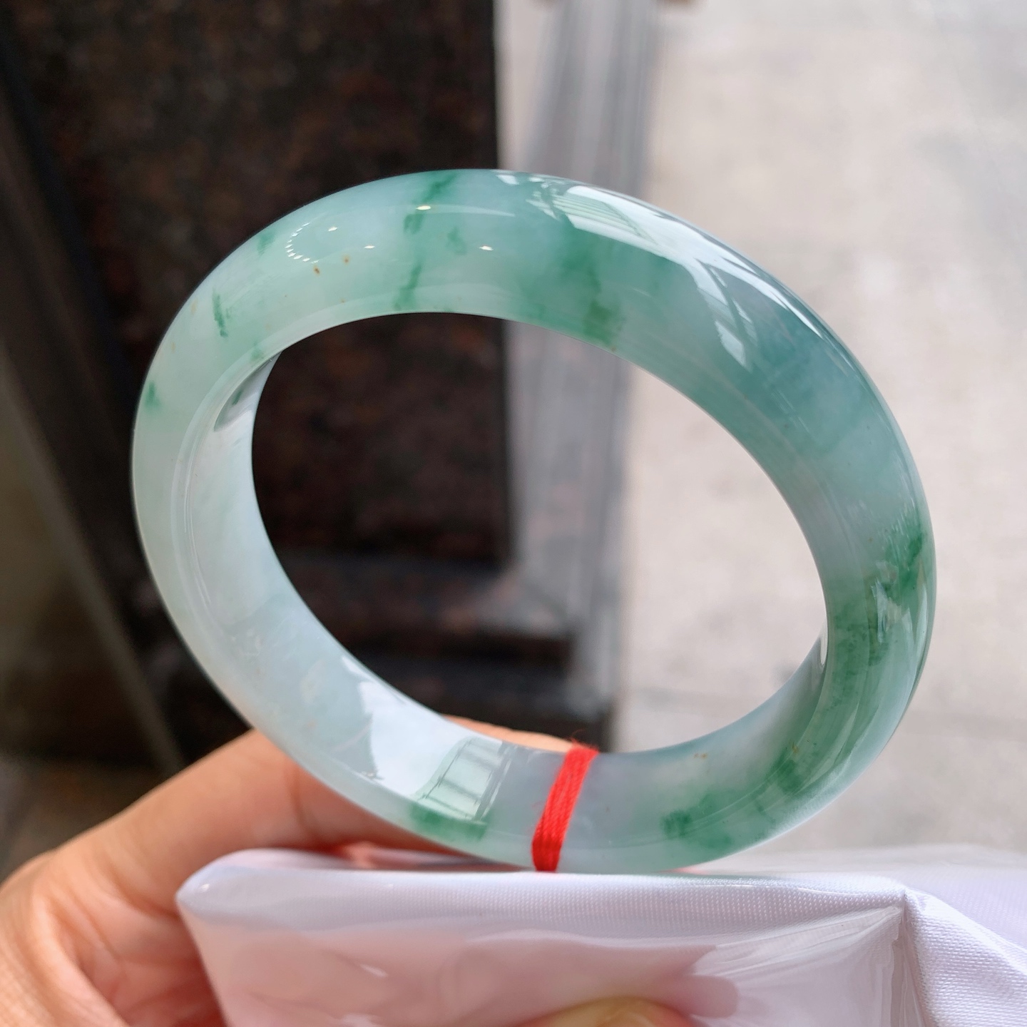 正圈飘花,无裂,细腻