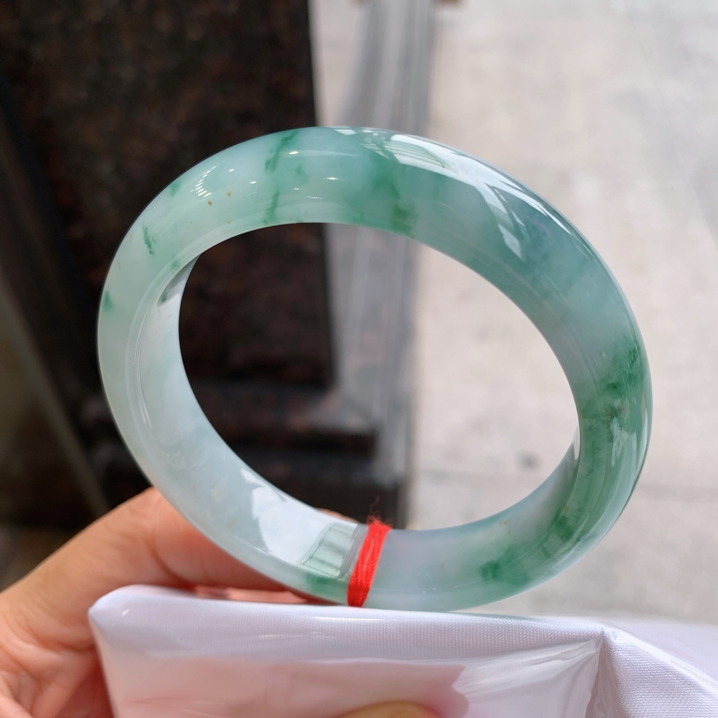正圈飘花,无裂,细腻