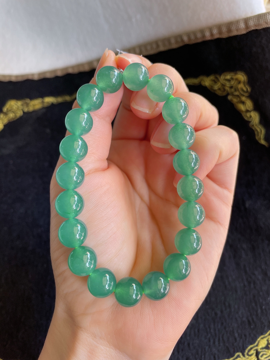 ️，天然翡翠A货，冰蓝水手链，尺寸：9.8mm。【编3687】