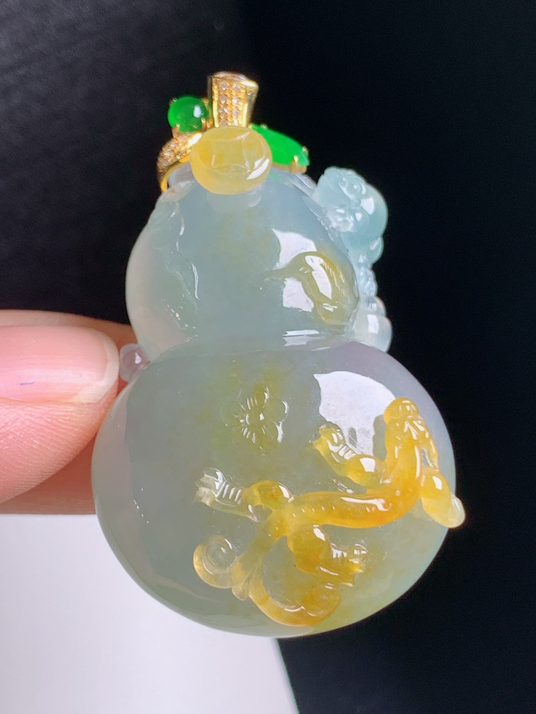 黄翡葫芦吊坠，俏色巧雕，胶感十足，福禄双全