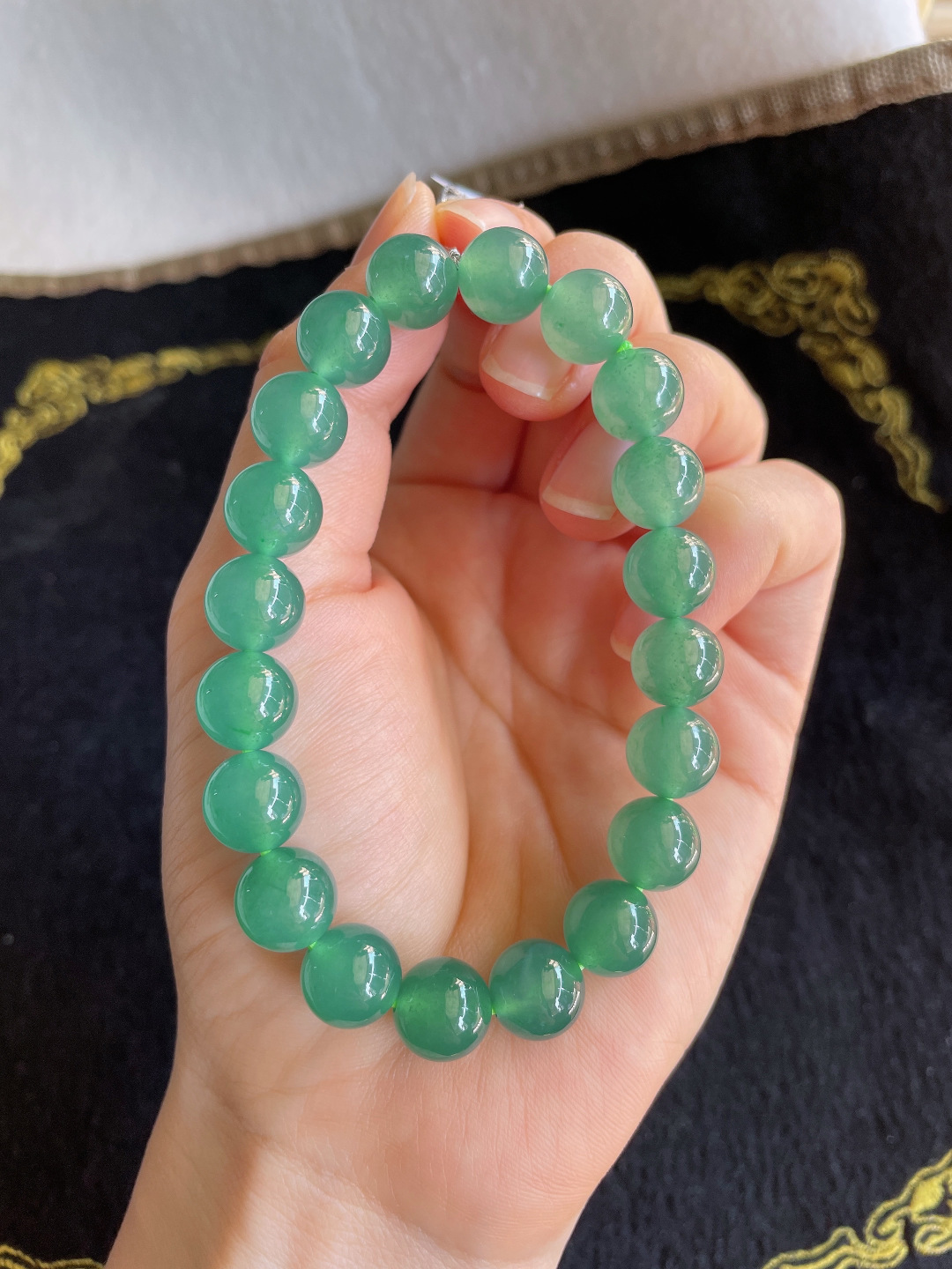 ️，天然翡翠A货，冰蓝水手链，尺寸：9.8mm。【编3687】