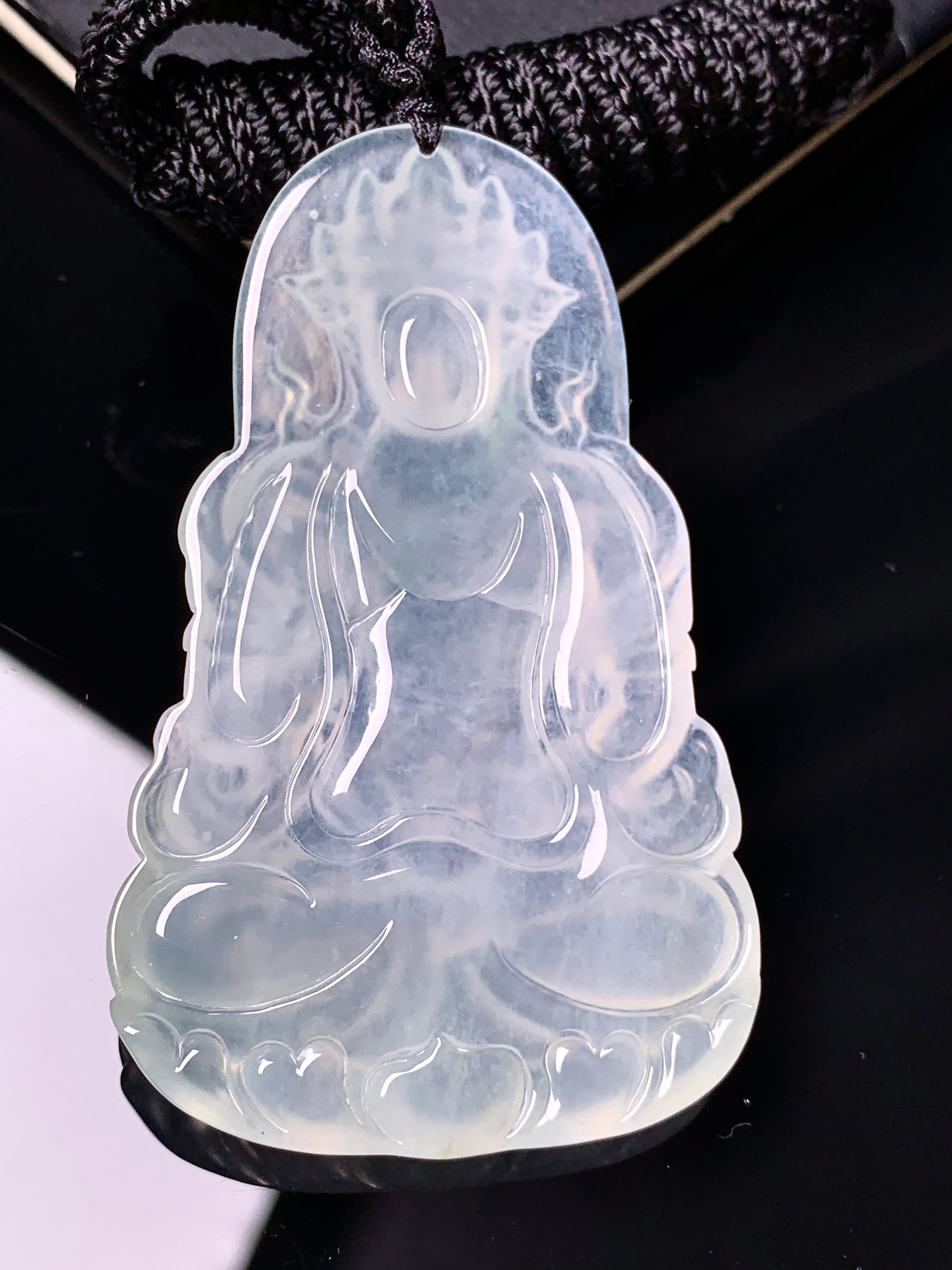冰种度母观音菩萨吊坠 玉质细腻 色泽艳丽清新 水润亮眼 整体尺寸59.5*36*5.5 x3