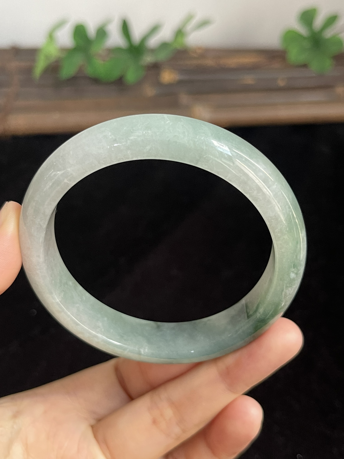 正圈57圈口，翡翠手镯
