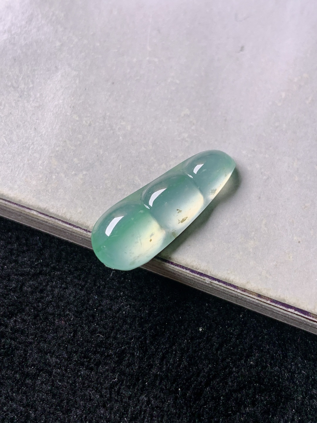 飘花福豆，色泽浓艳，0823尺寸20.8*7.9*4