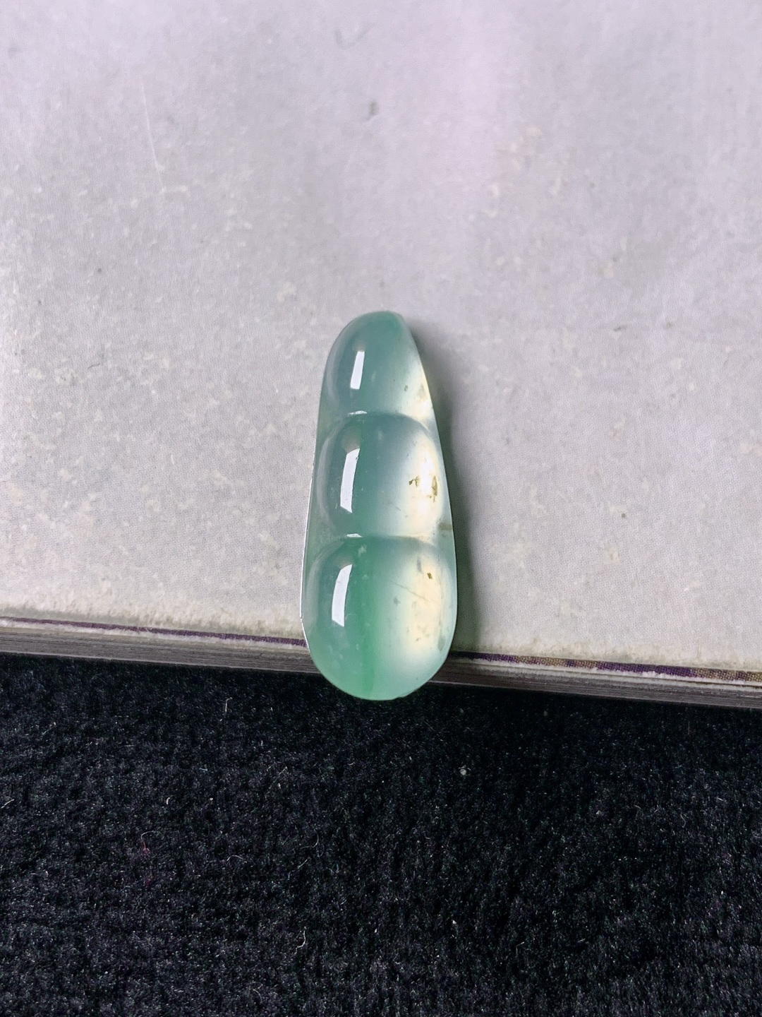飘花福豆，色泽浓艳，0823尺寸20.8*7.9*4