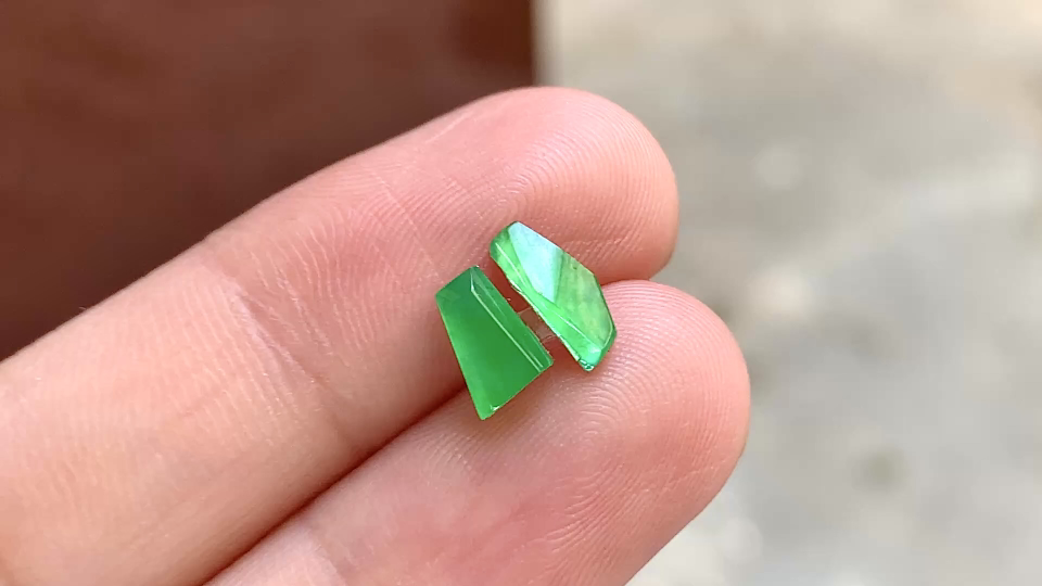 ️ 正阳绿钻石方块一对,完整