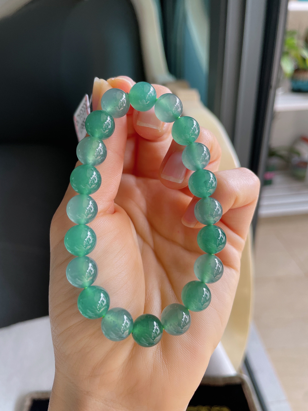 ️，天然翡翠A货，冰蓝水双彩手串，尺寸：10mm。【编3861】