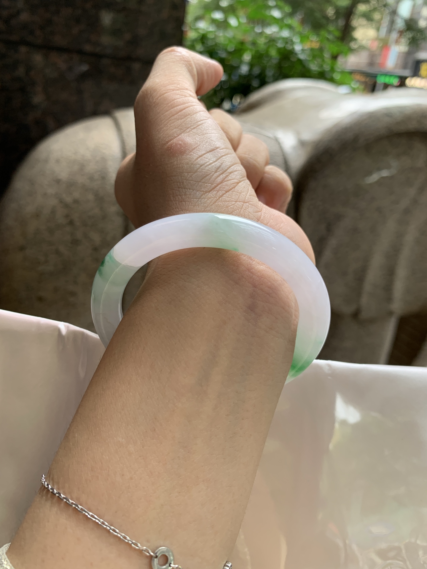 飘绿花圆条, 0824-094-527, 打的断纹，表皮微扣