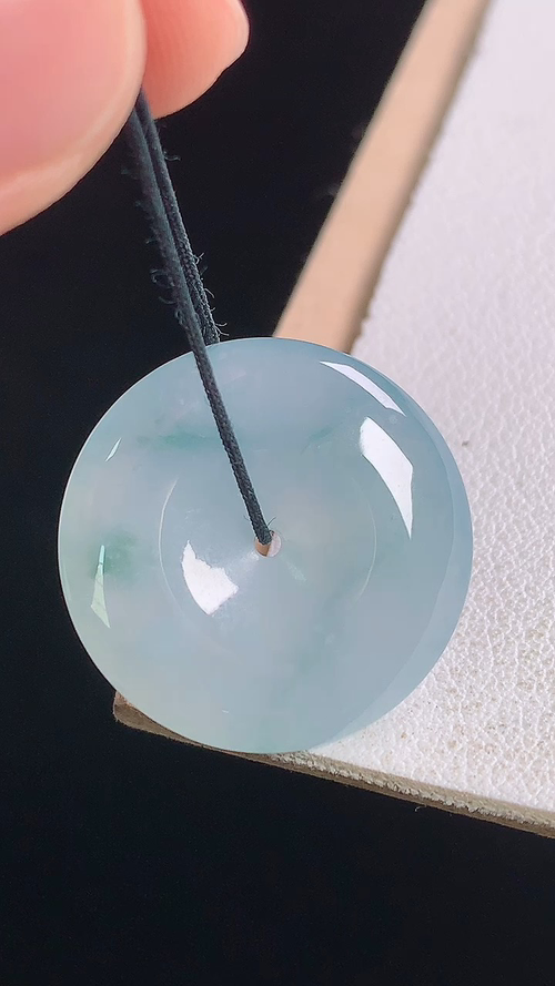 冰飘花平安扣，无裂，尺寸:21.2-4.8mm