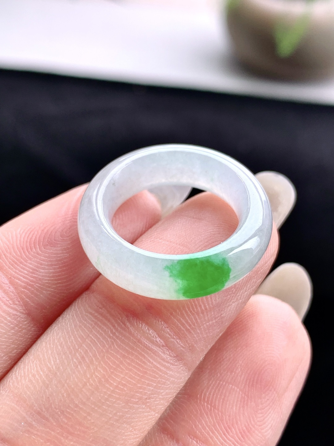 糯冰飘阳绿戒圈指环, 性比高, 尺寸5.6-5, 圈口10号, 重量3.7克