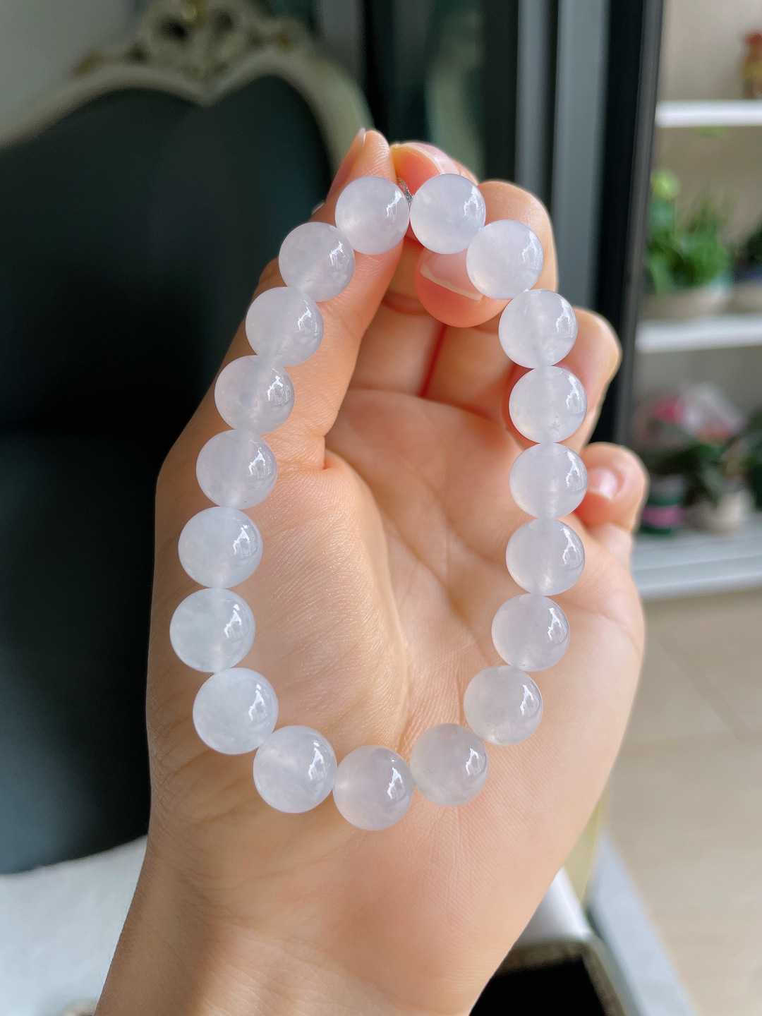 缅甸天然翡翠A货，白冰手链，尺寸：9.8mm。【编4476】