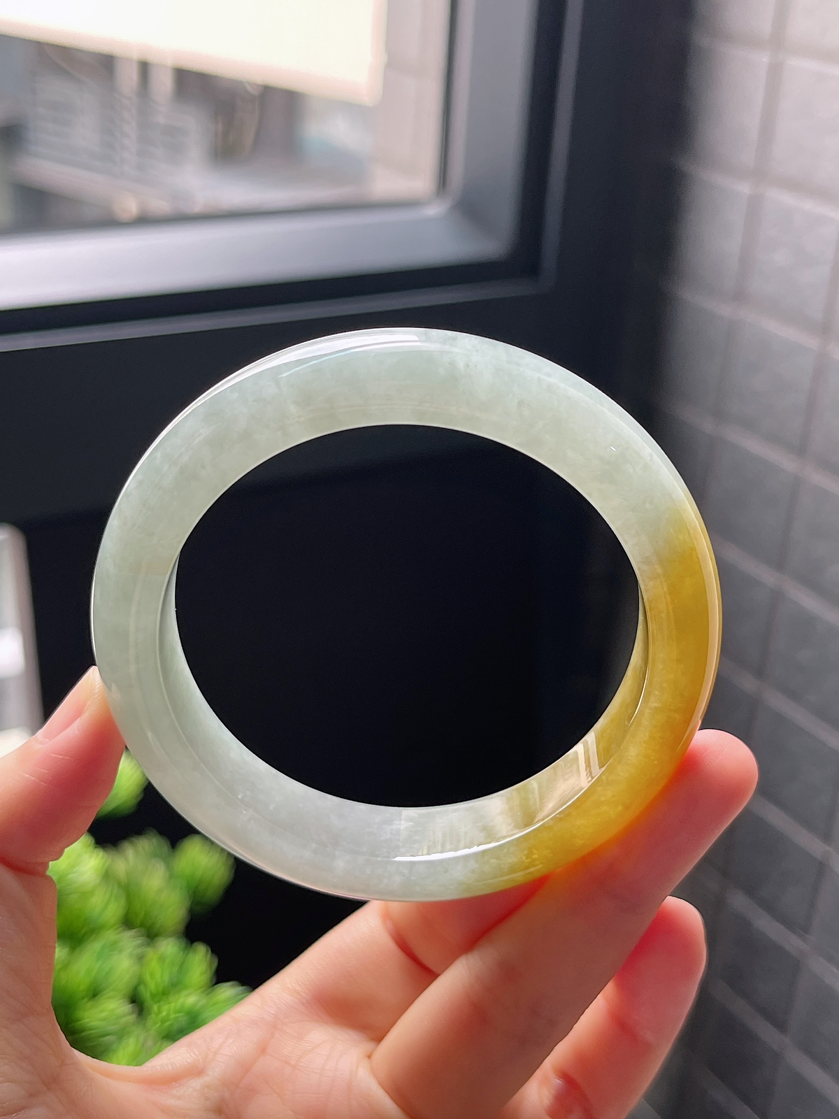 圈口57.8，冰糯种黄翡翡翠正圈手镯