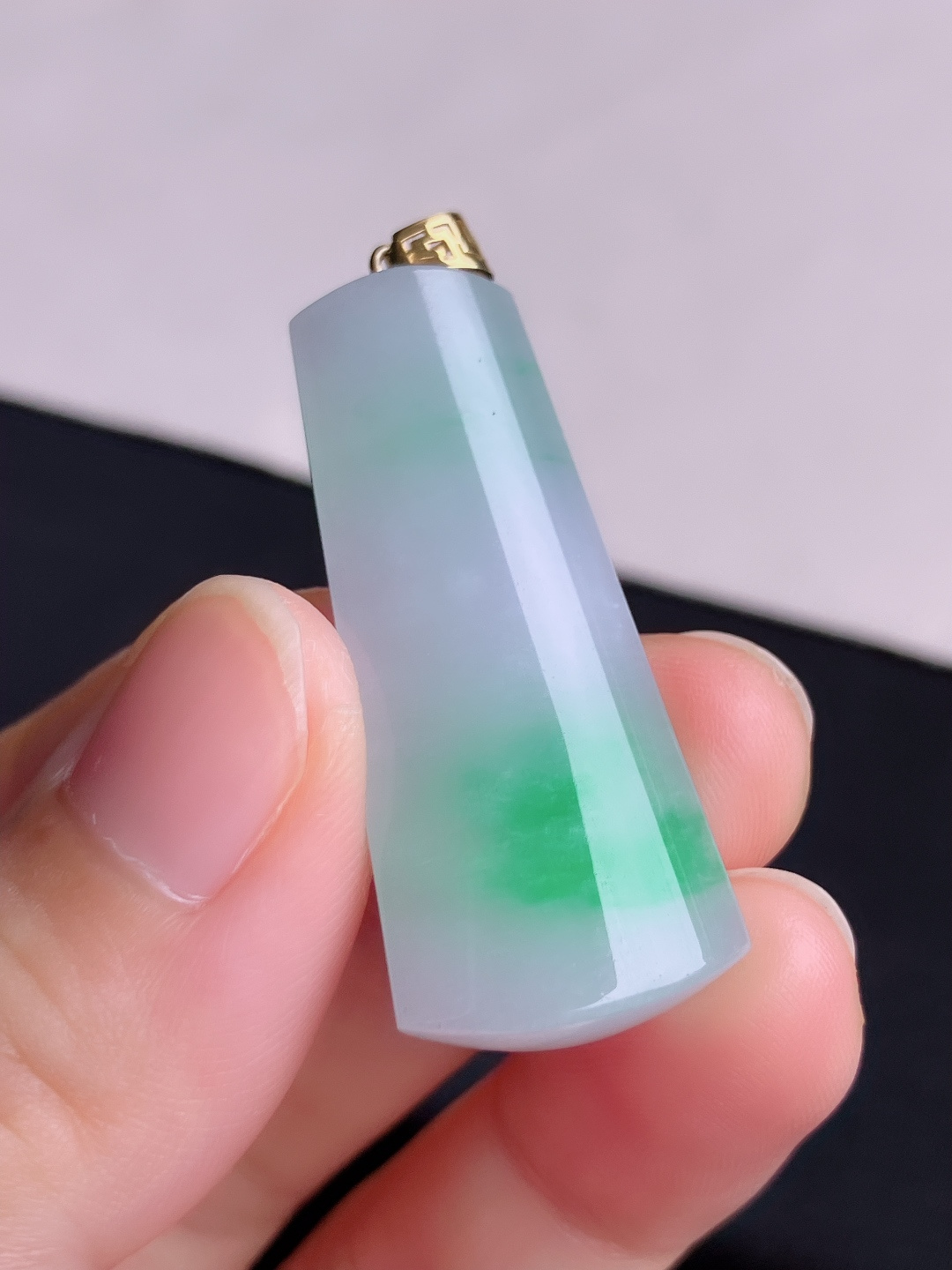 ️翠绿平安牌，简约时尚，尺寸40/17/7.8/自然光实拍