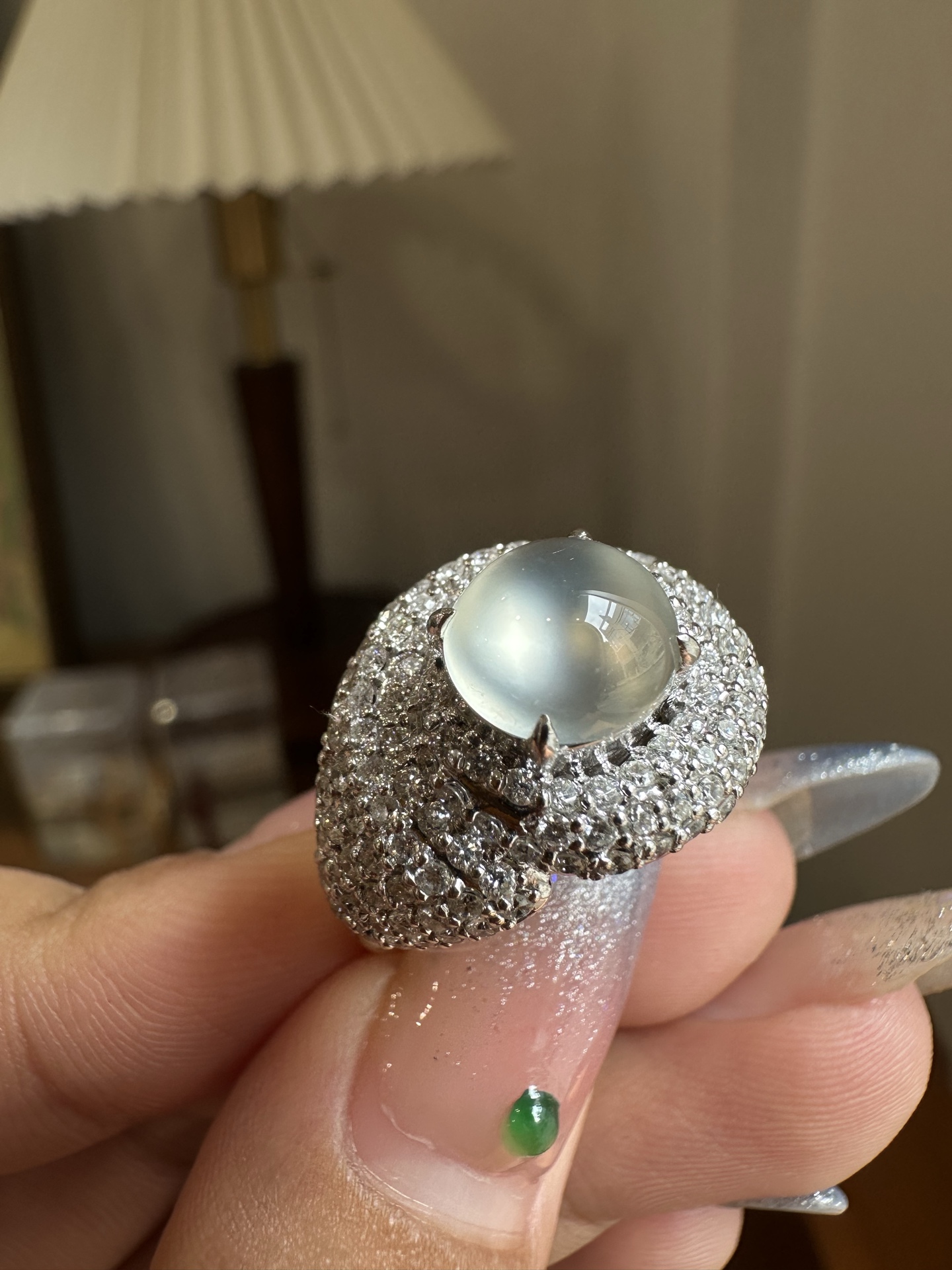 玻璃种蛋面设计款戒指