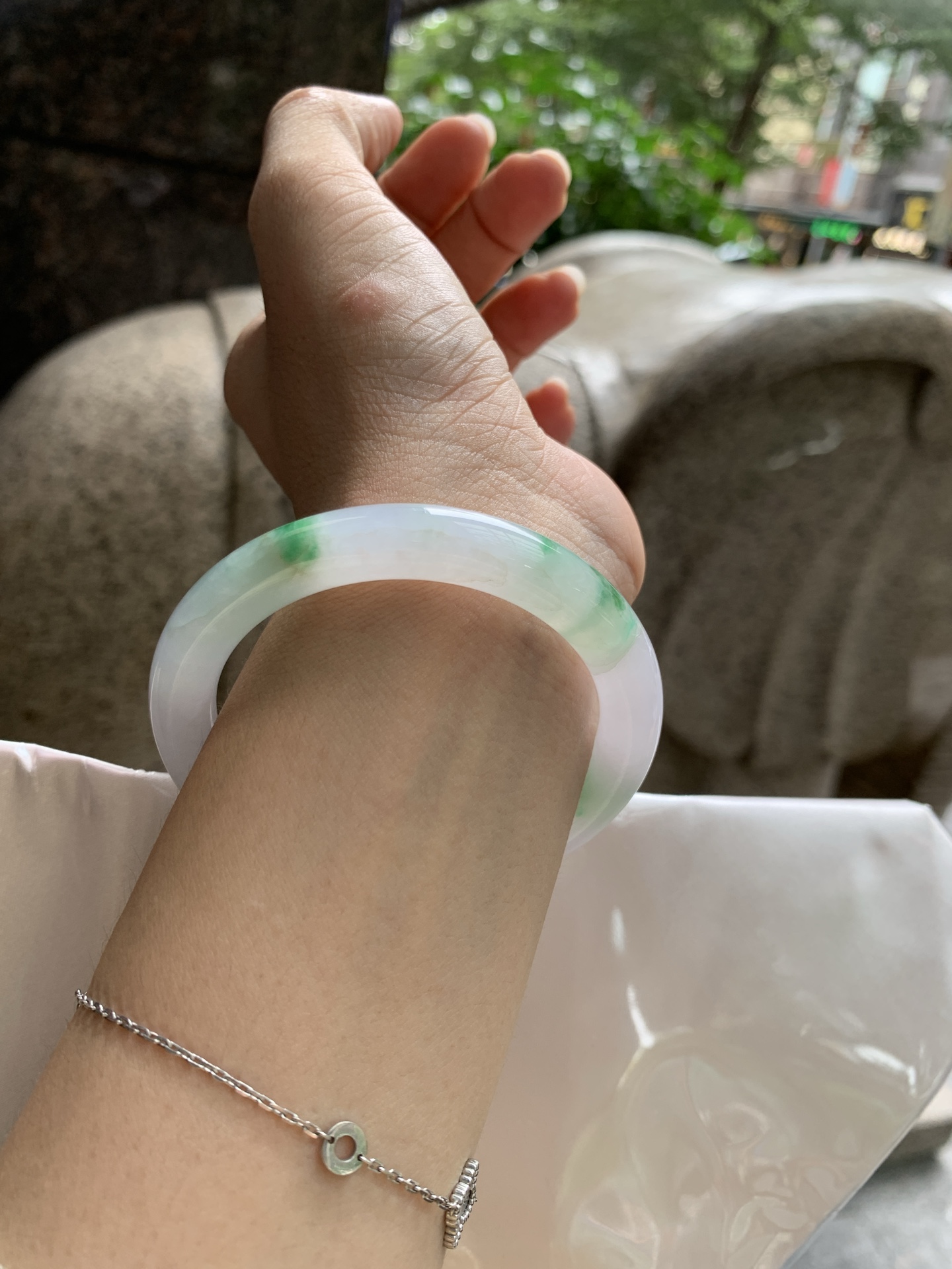 飘绿花圆条, 0824-094-527, 打的断纹，表皮微扣