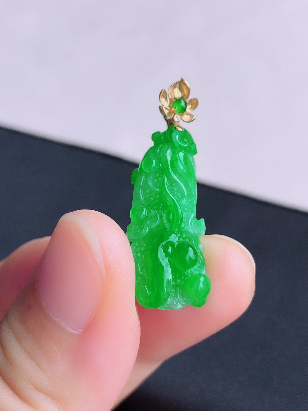 ️阳绿百财，色美清爽，尺寸34/28.5/12.3/6.5/自然光实拍
