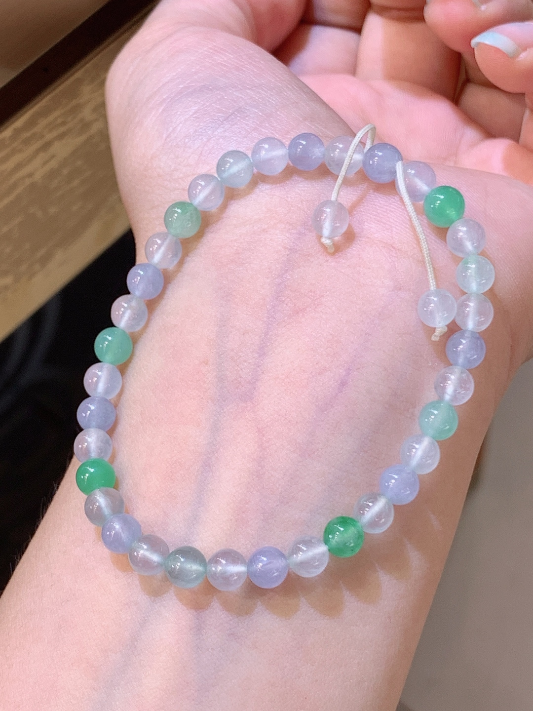 高冰珠珠手串，种水莹润，色彩清新，温婉大方