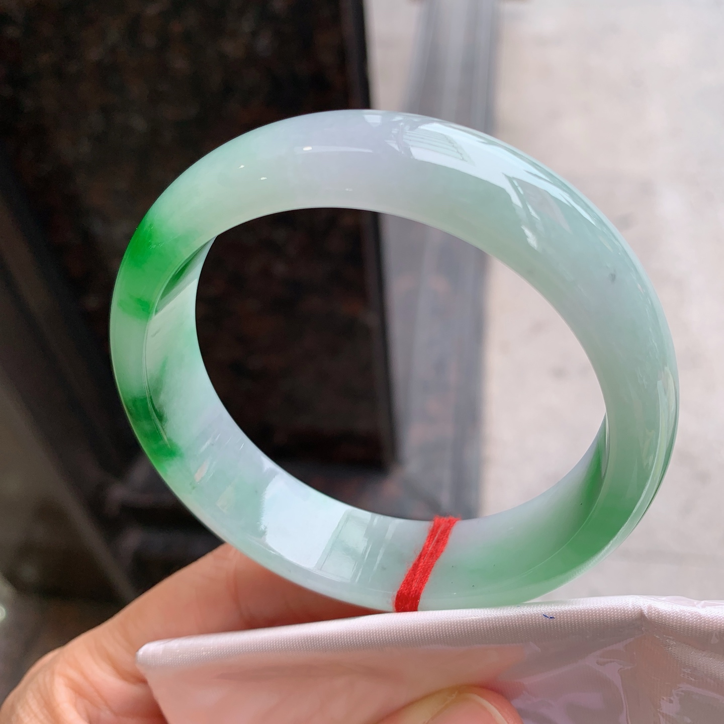 正圈飘绿 无裂 色辣大圈口