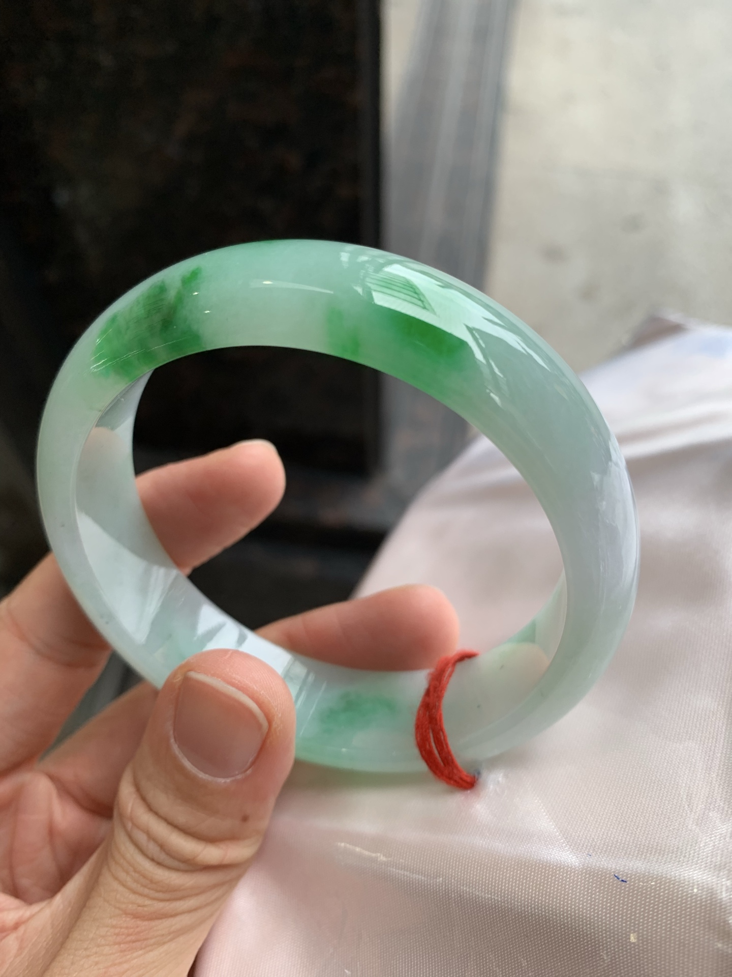 正圈飘绿 无裂 色辣大圈口