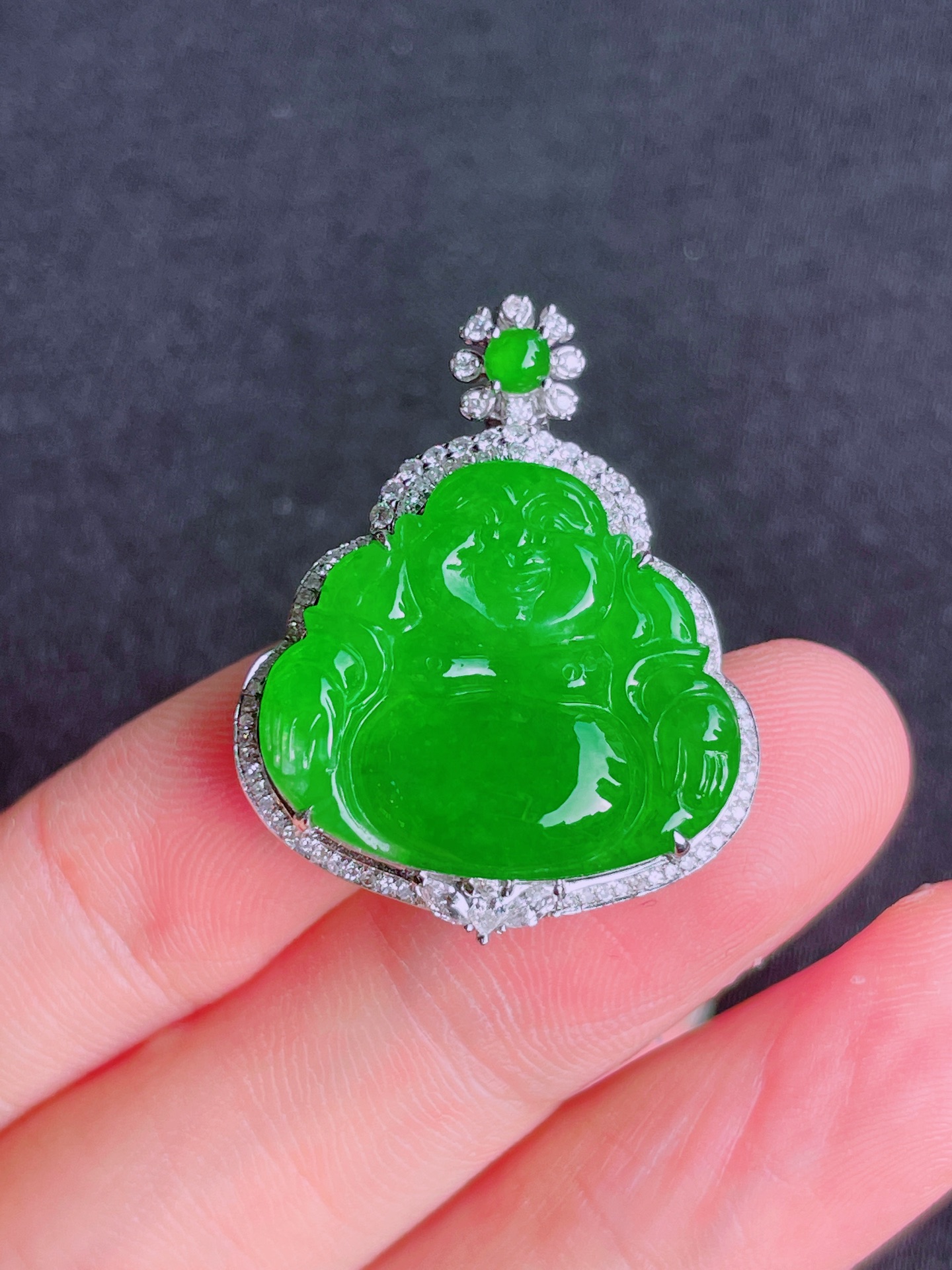 ️高冰绿佛公吊坠，晶莹剔透，新颖时尚，品相，19.5-22-3