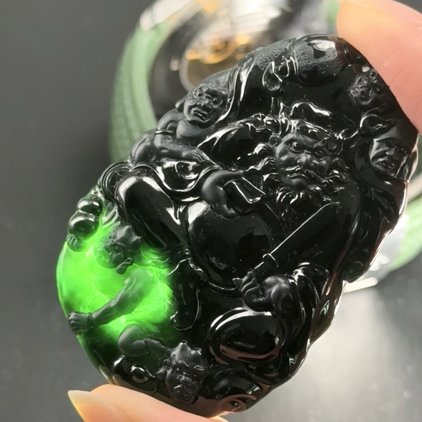 精品18k墨翠钟馗 黑度极好 打灯通透 油性十足