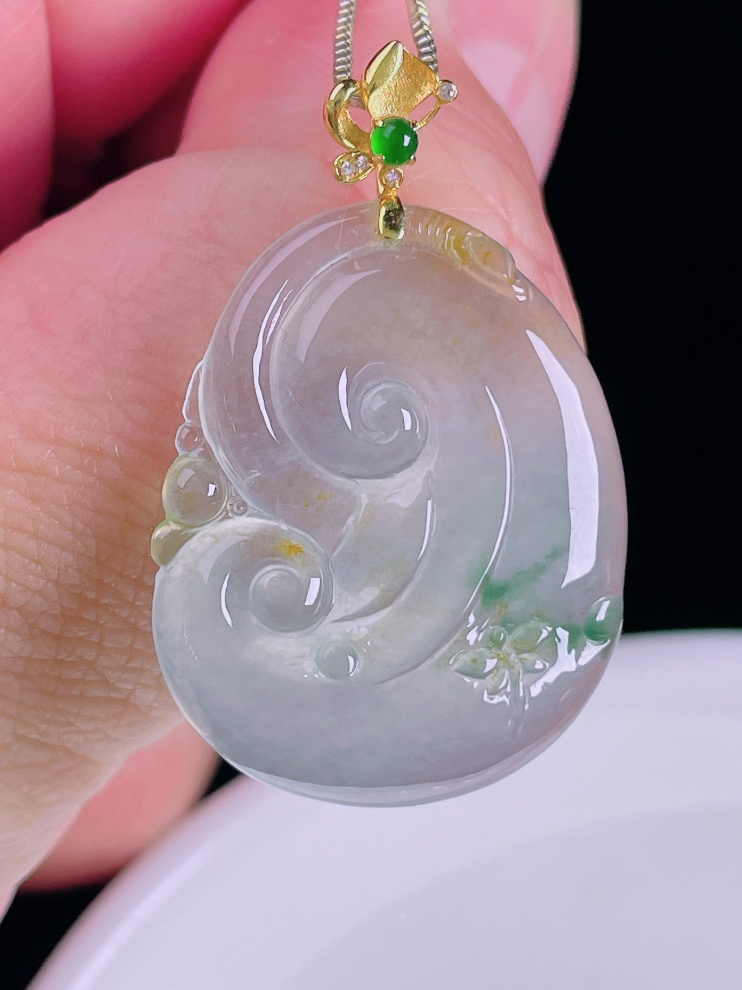如意，18k镶嵌，老种起光，细底通透，尺寸：34.5裸石27.3/22.3/4.8mm0824