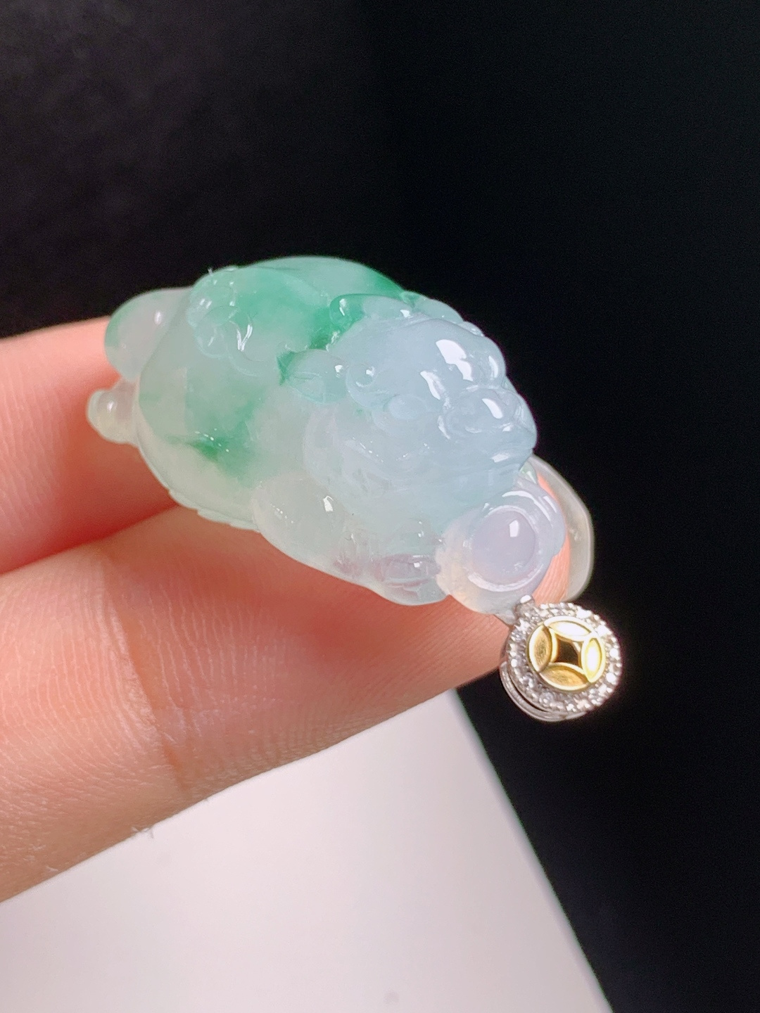 冰飘花貔貅吊坠，冰润水灵，立体精工，招财纳福，裸石27.2-17-12.133，080822