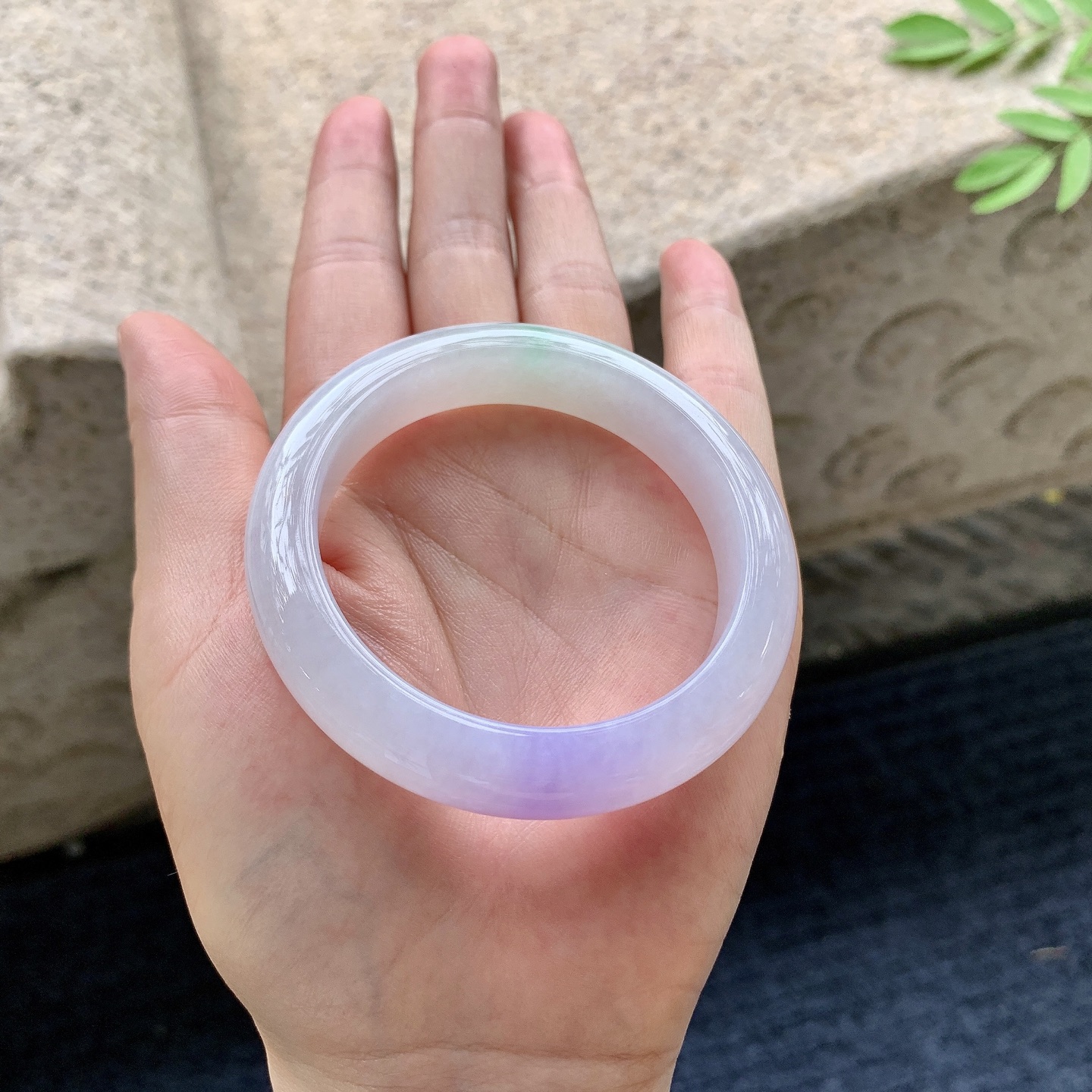 正圈50 51，圈口50.6/11.4/8.3，编码G7082509，糯冰椿彩，水润，种老，细腻，无