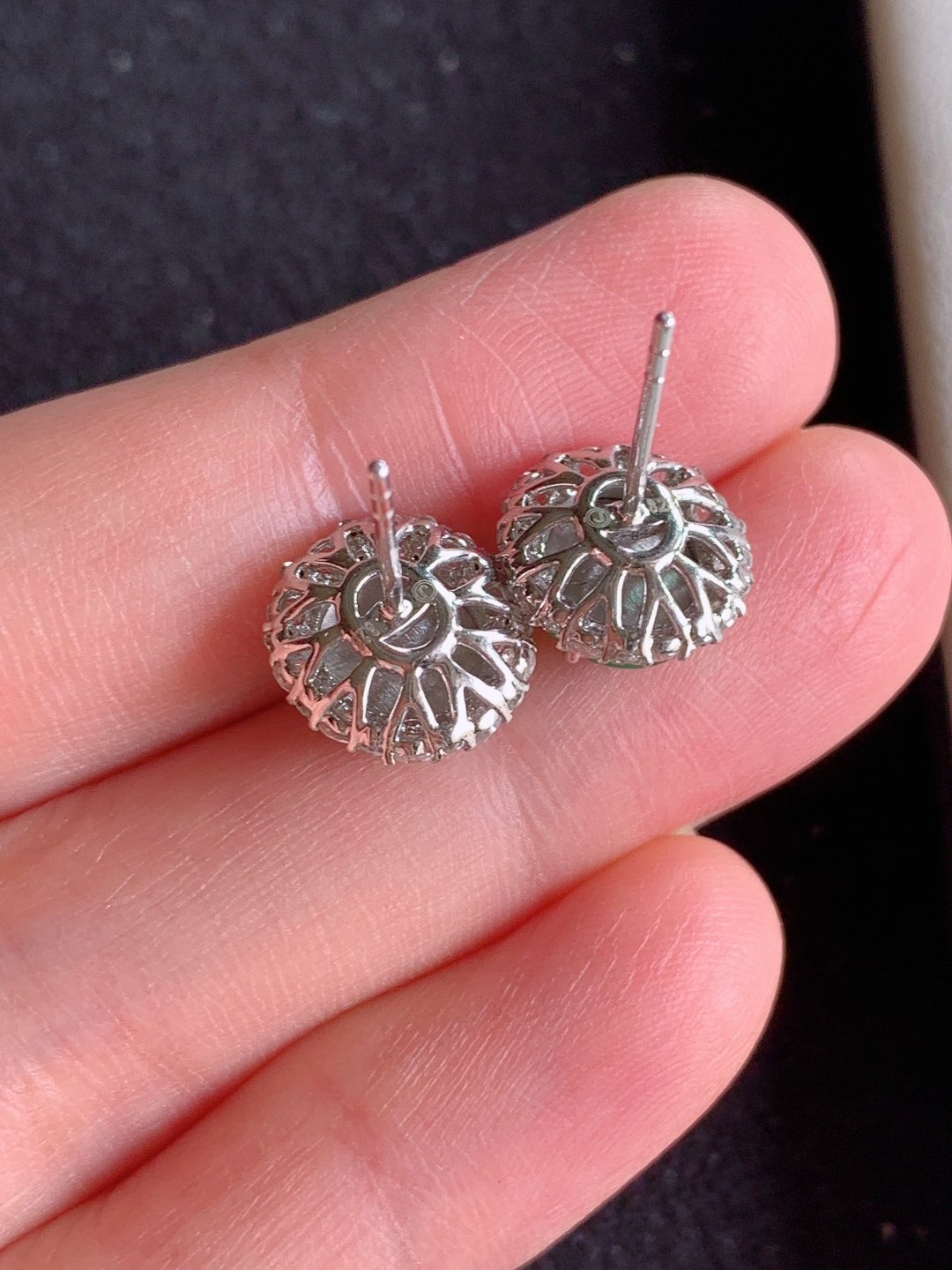️【18k镶嵌冰绿耳钉】无裂,裸石尺寸：8 4/7 3,整体尺寸：11 2/10 2/6