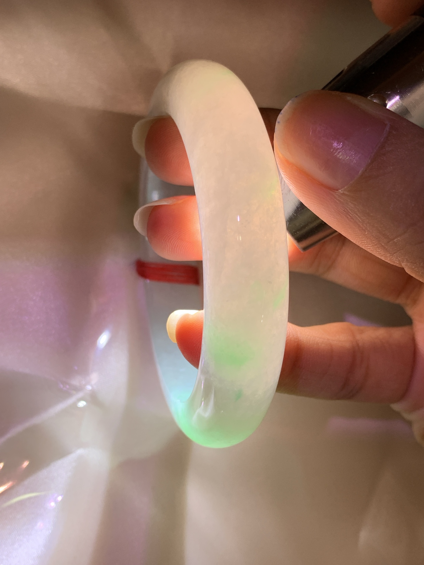 白底青正圈,打灯多处细纹