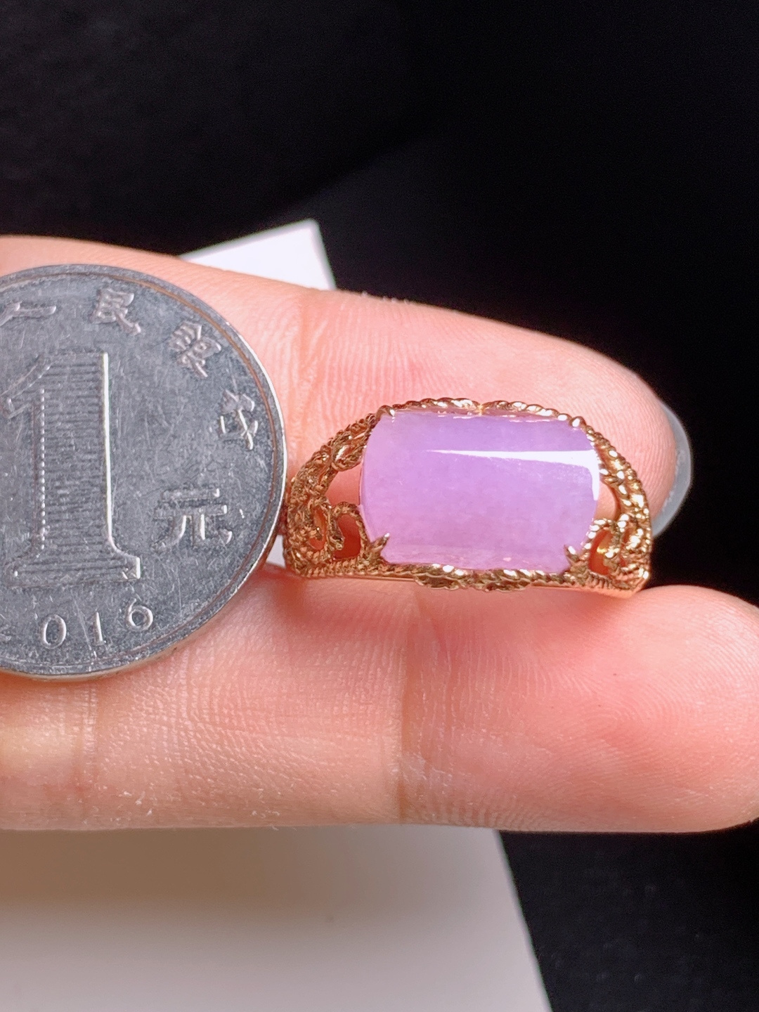马鞍戒指，粉紫浓郁，金工复古，温婉大气，裸石12.5-8-4.6，圈口15