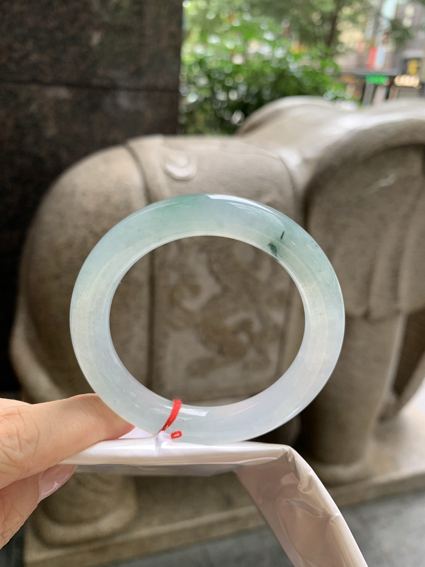 飘花圆条,打灯细纹，表皮微扣