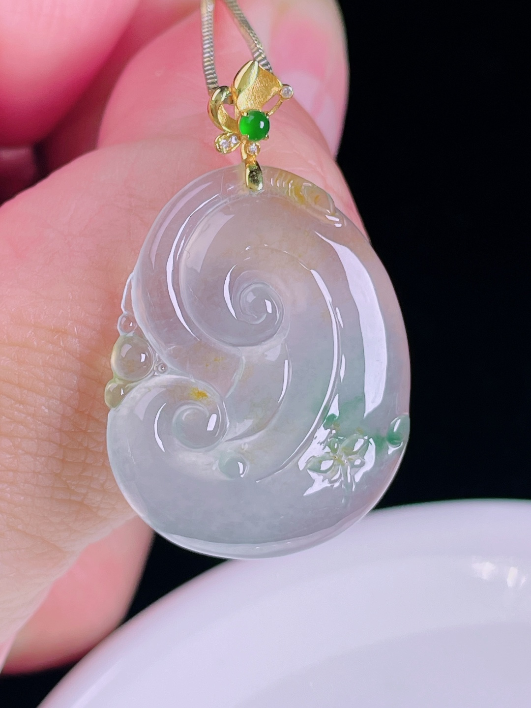 如意，18k镶嵌，老种起光，细底通透，尺寸：34.5裸石27.3/22.3/4.8mm0824