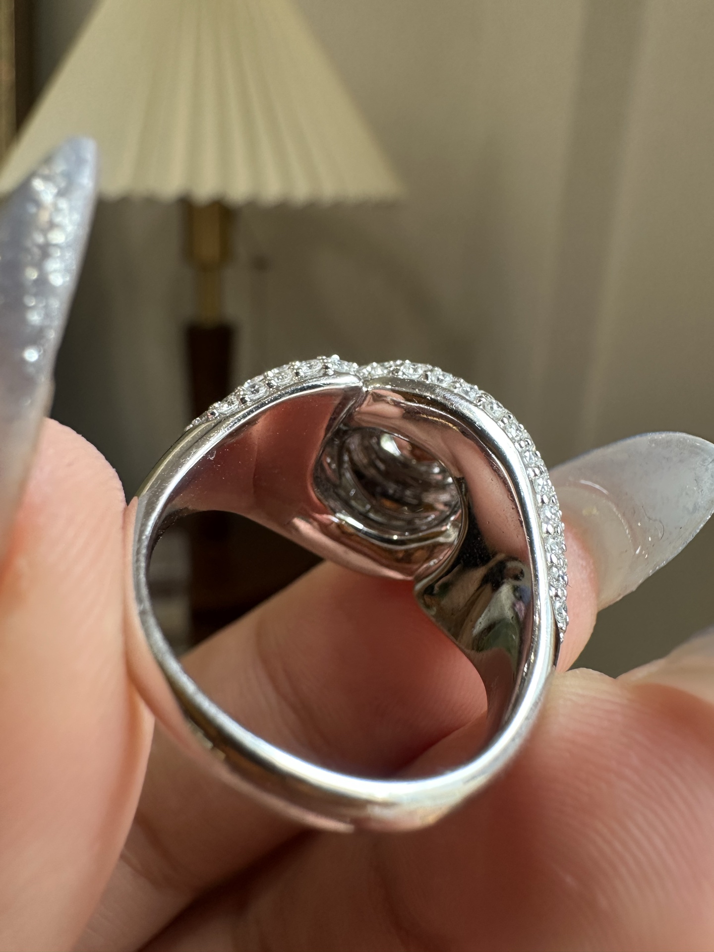玻璃种蛋面设计款戒指