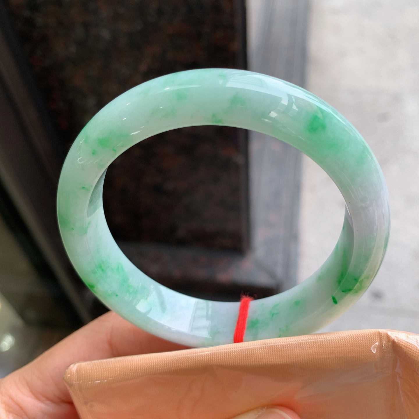 正圈飘绿 无裂 版型好