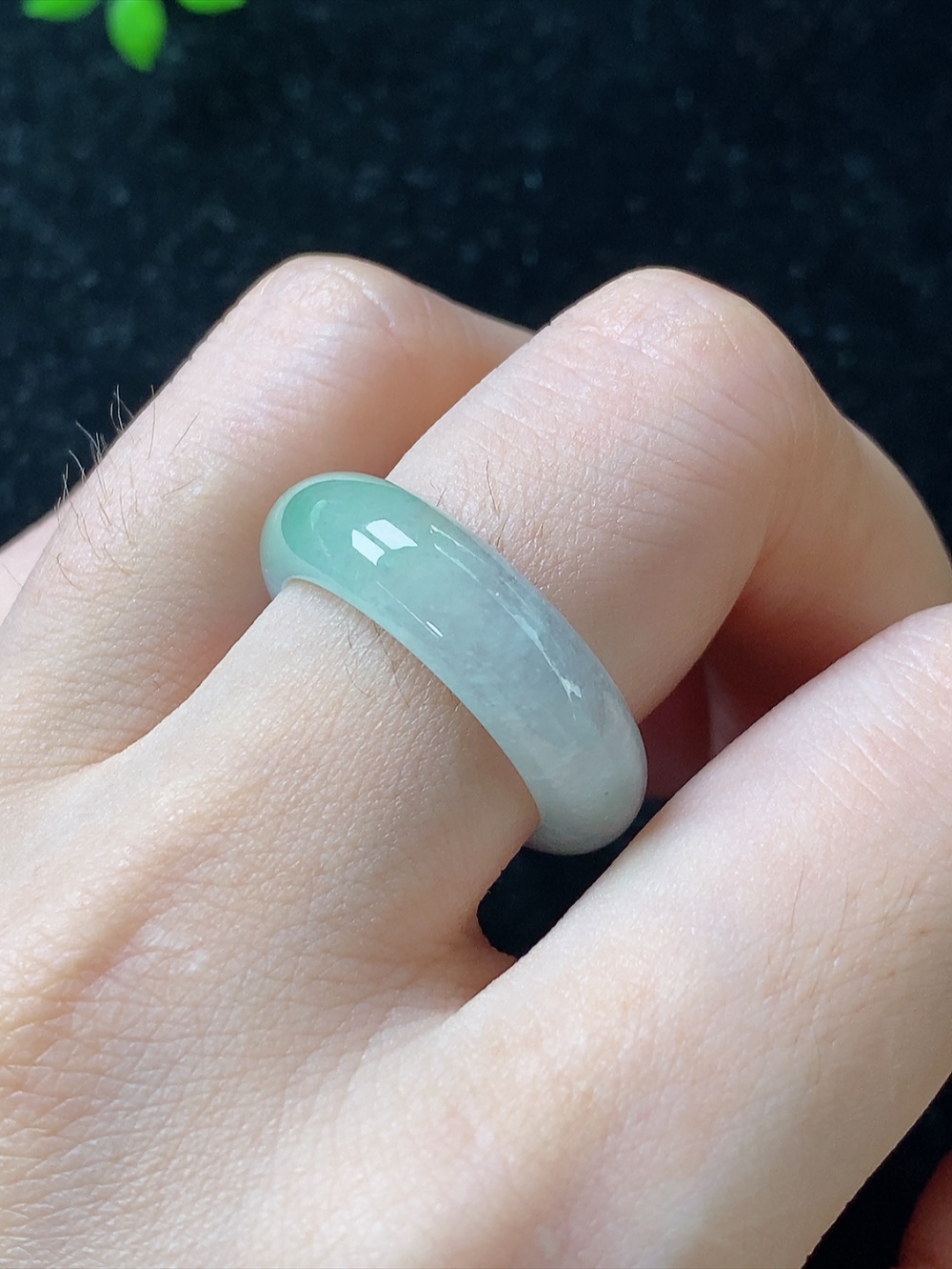 冰飘绿戒指，尺寸6.6-3.4mm,18号手寸，825mddy
