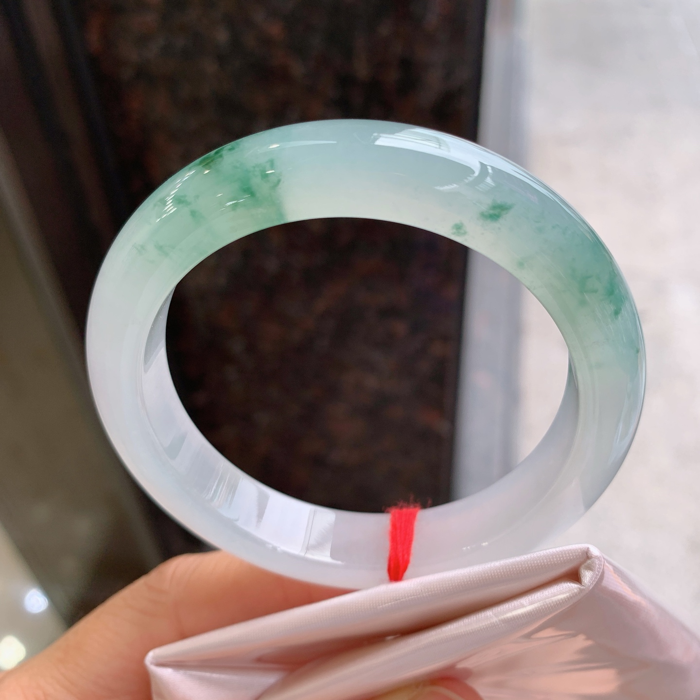 正圈冰飘花，无裂，冰润